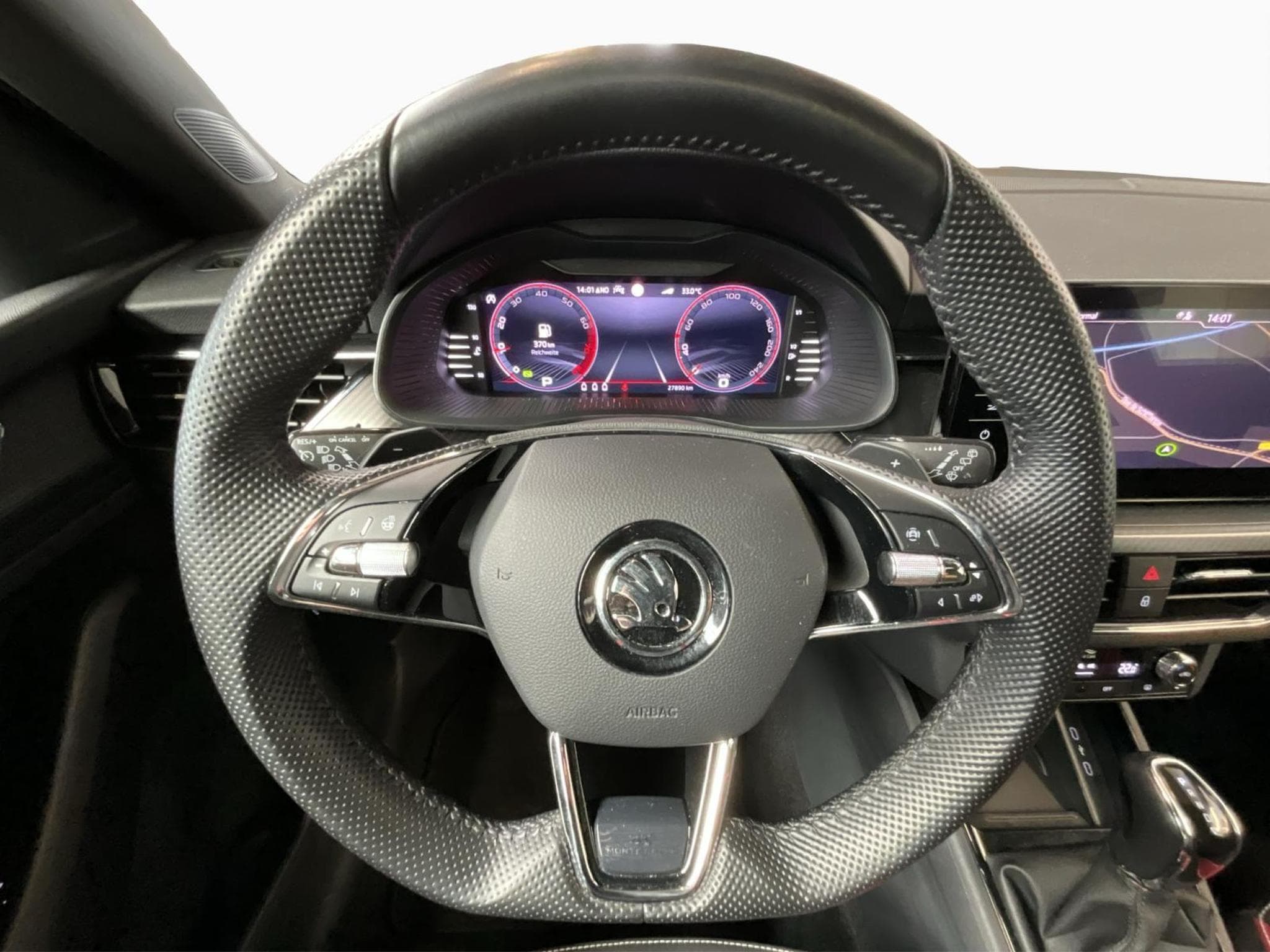 Skoda Kamiq Monte-Carlo+DSG (2022) - Photo 10