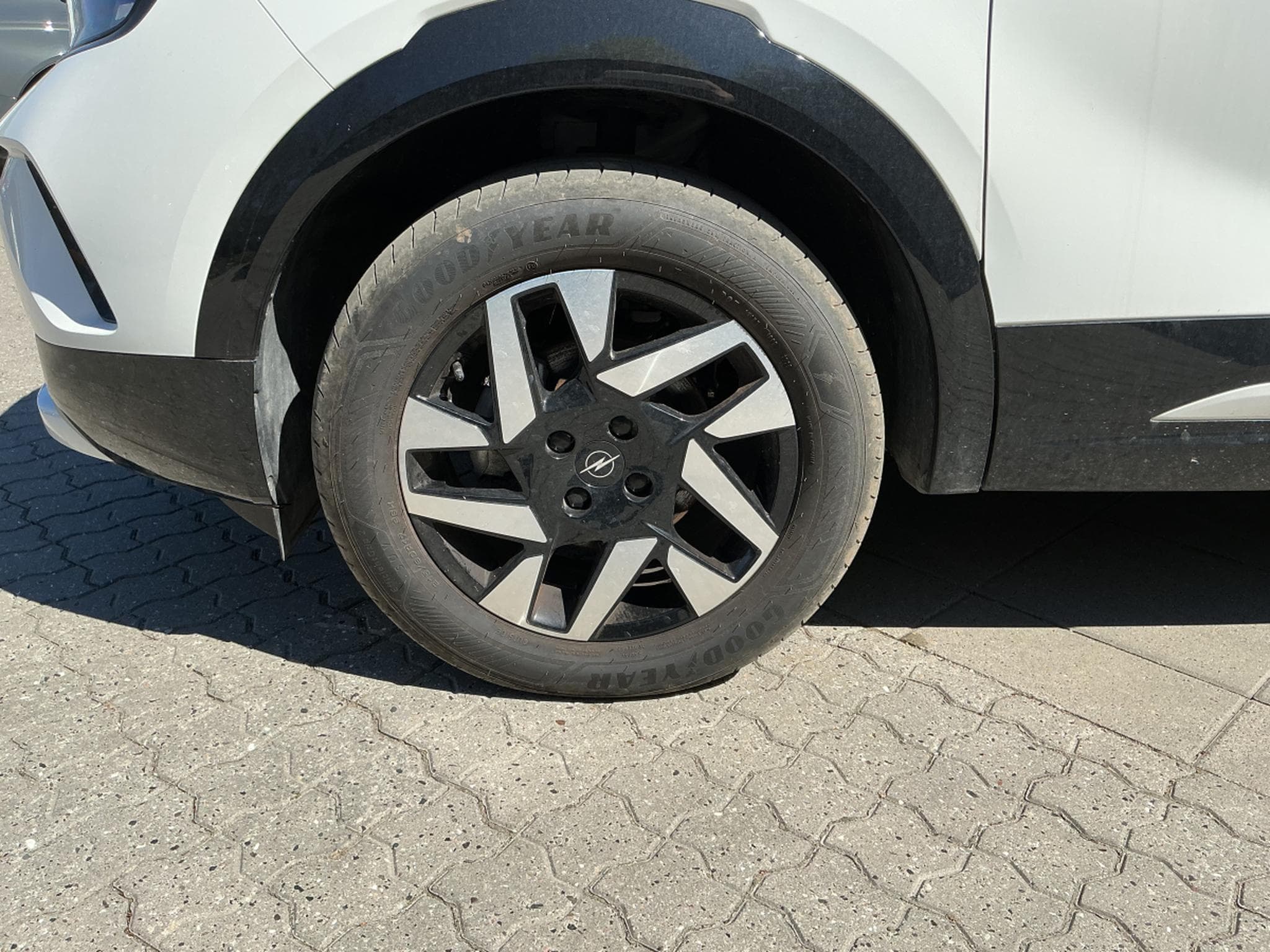 Opel Mokka GS-line (2025) - Photo 17