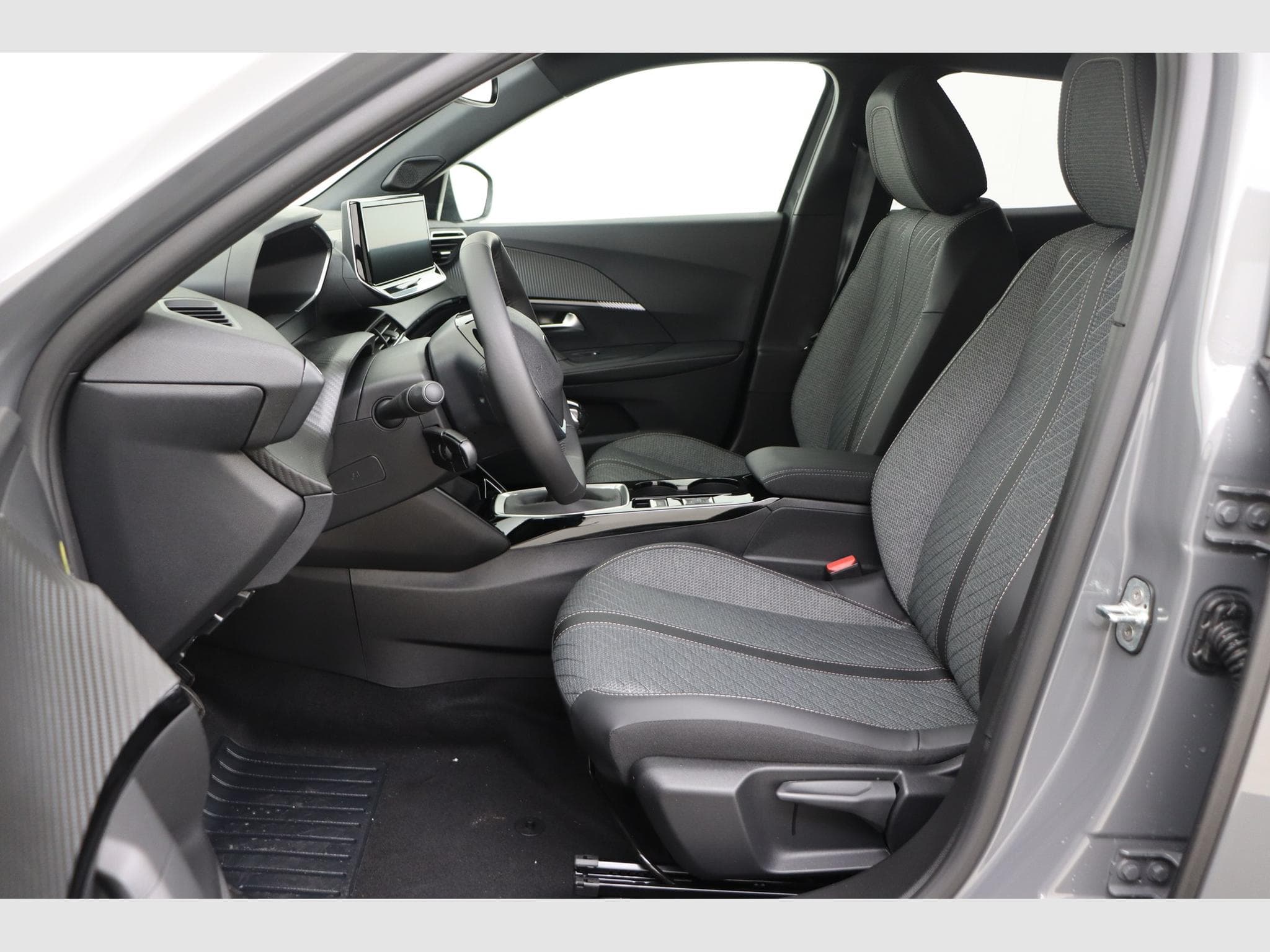 Peugeot 2008 Allure (2026) - Photo 13