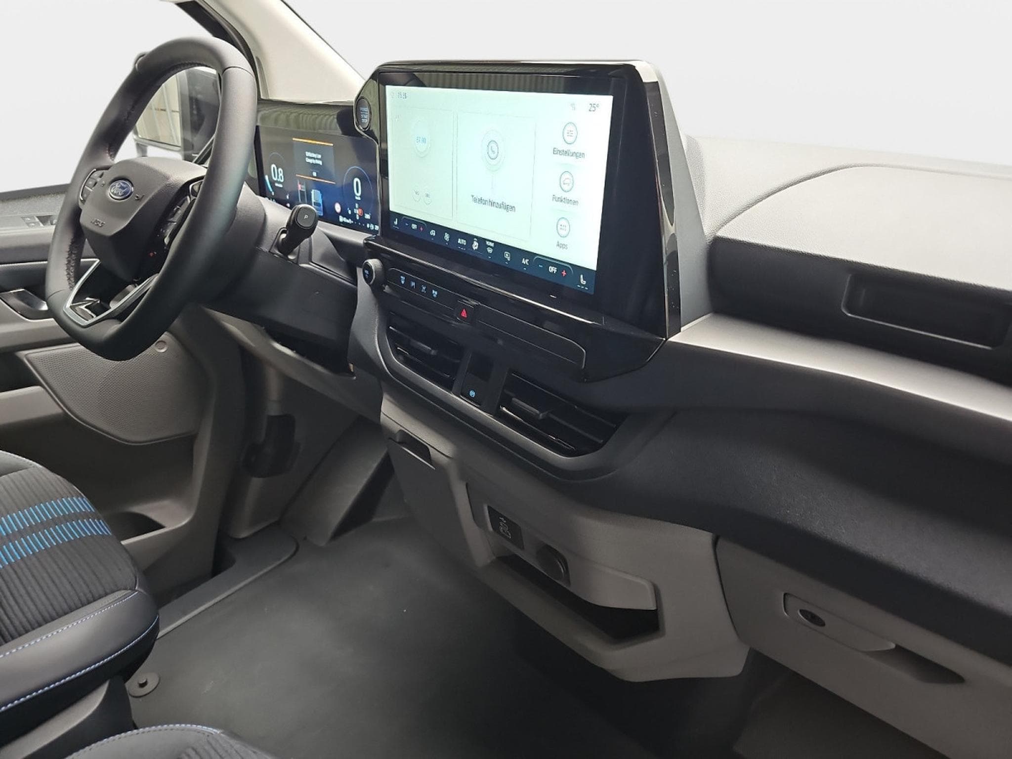 Ford Transit 2.0 ECOBLUE 170 BVA L1H1 Sport (2026) - Photo 14