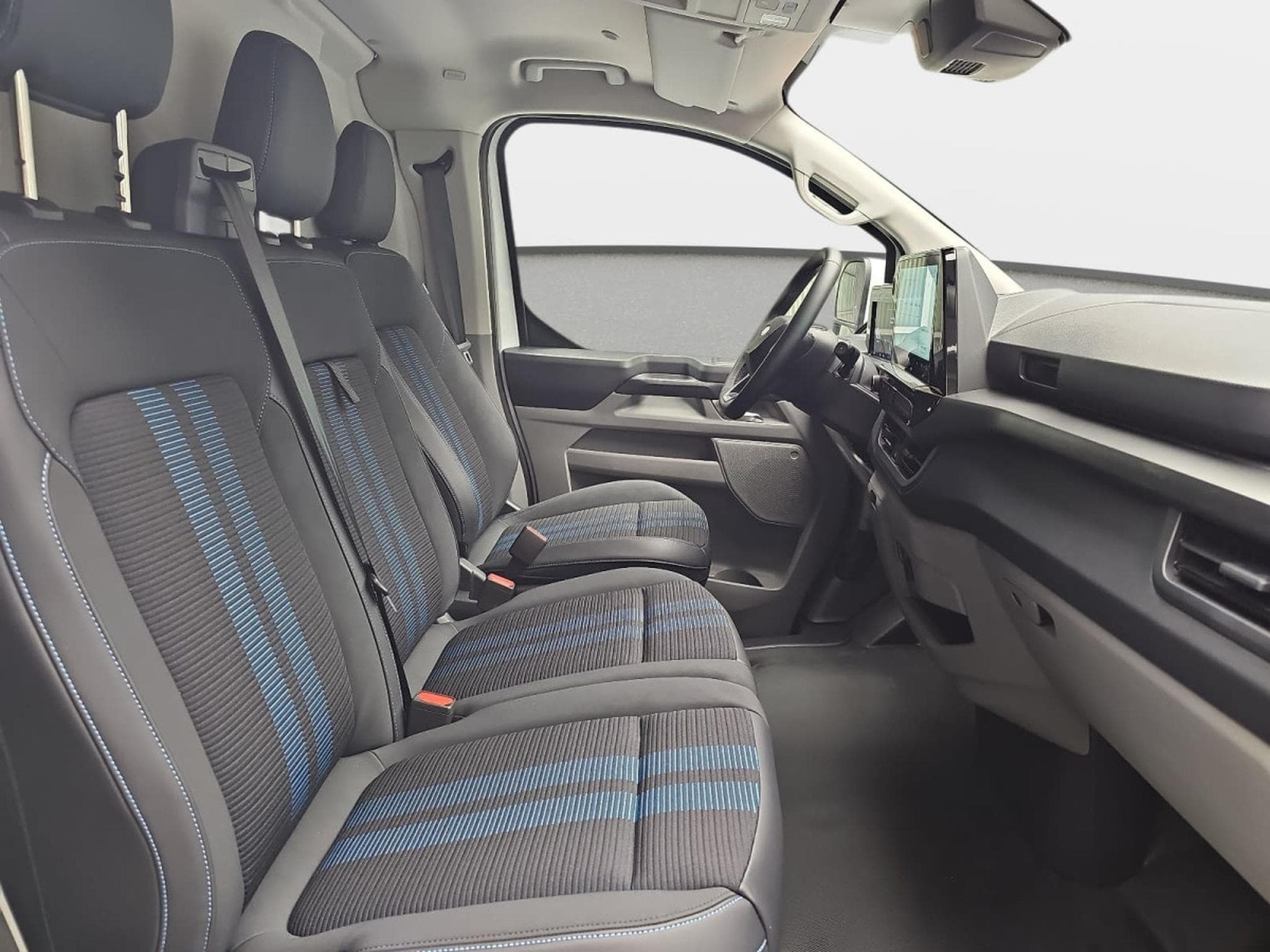 Ford Transit 2.0 ECOBLUE 170 BVA L1H1 Sport (2026) - Photo 14