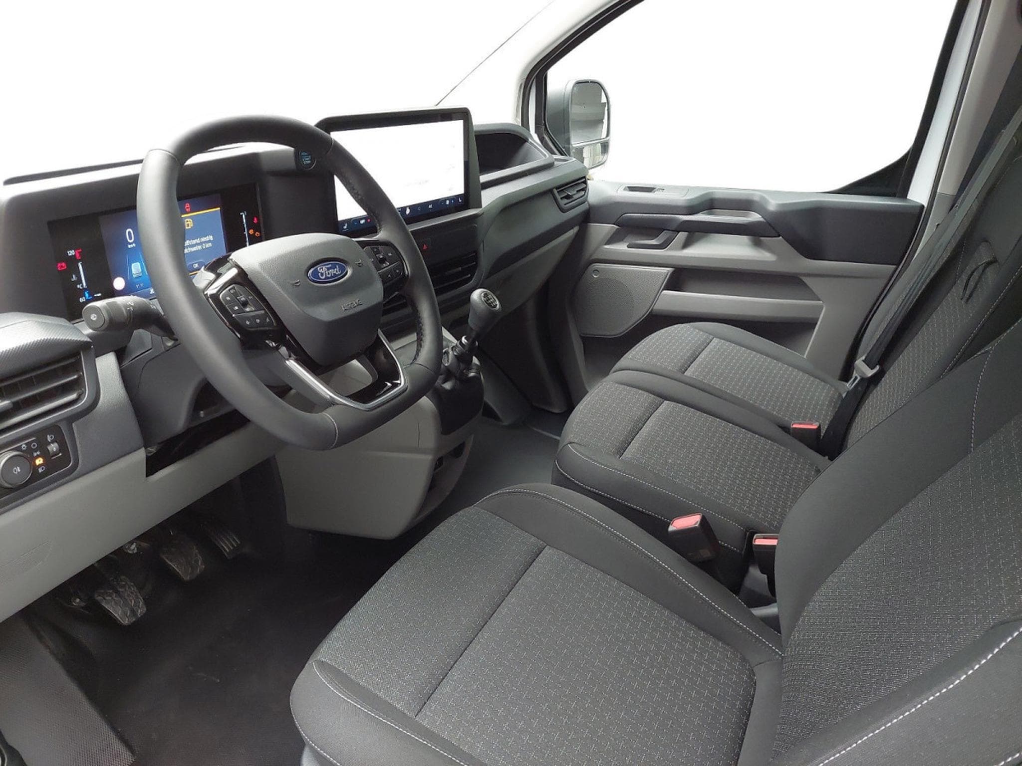 Ford Transit 2.0 ECOBLUE 136 L2H1 Trend (2025) - Photo 18