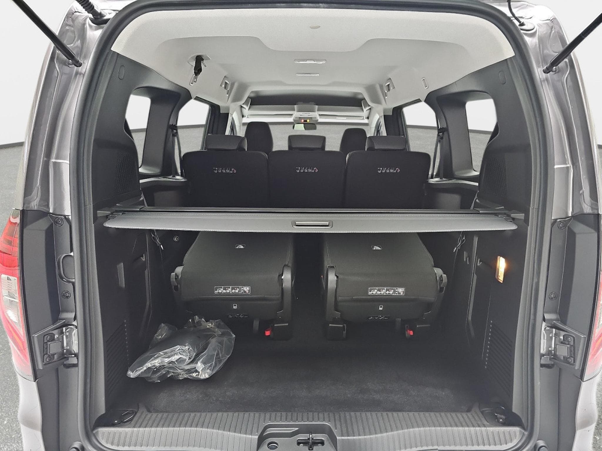 Nissan Townstar 1.2 DIG-T 130 L2 Tekna 7 places (2026) - Photo 12