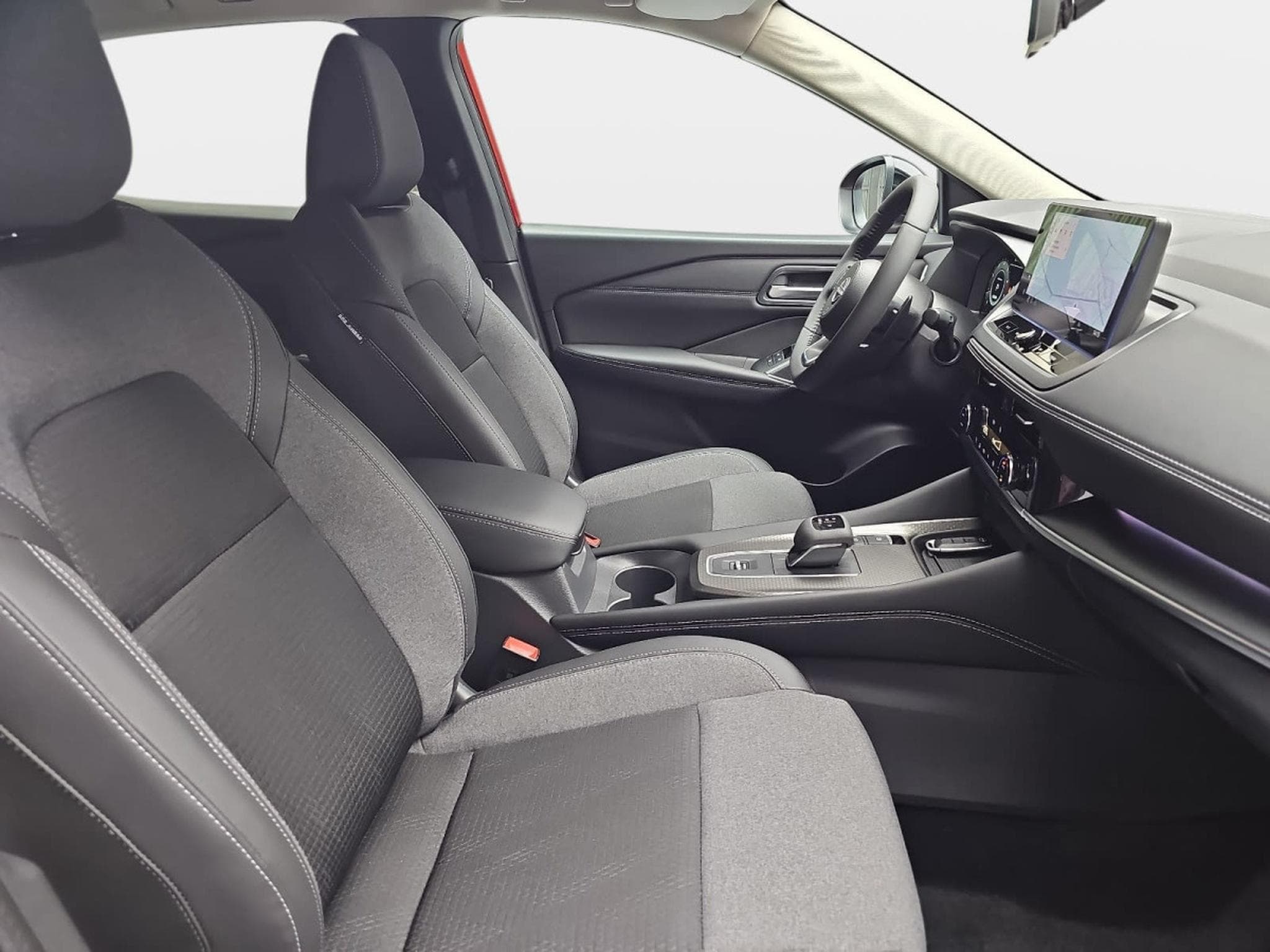 Nissan Qashqai 1.3 DIG-T 158 X-tronic N-Connecta (2026) - Photo 13