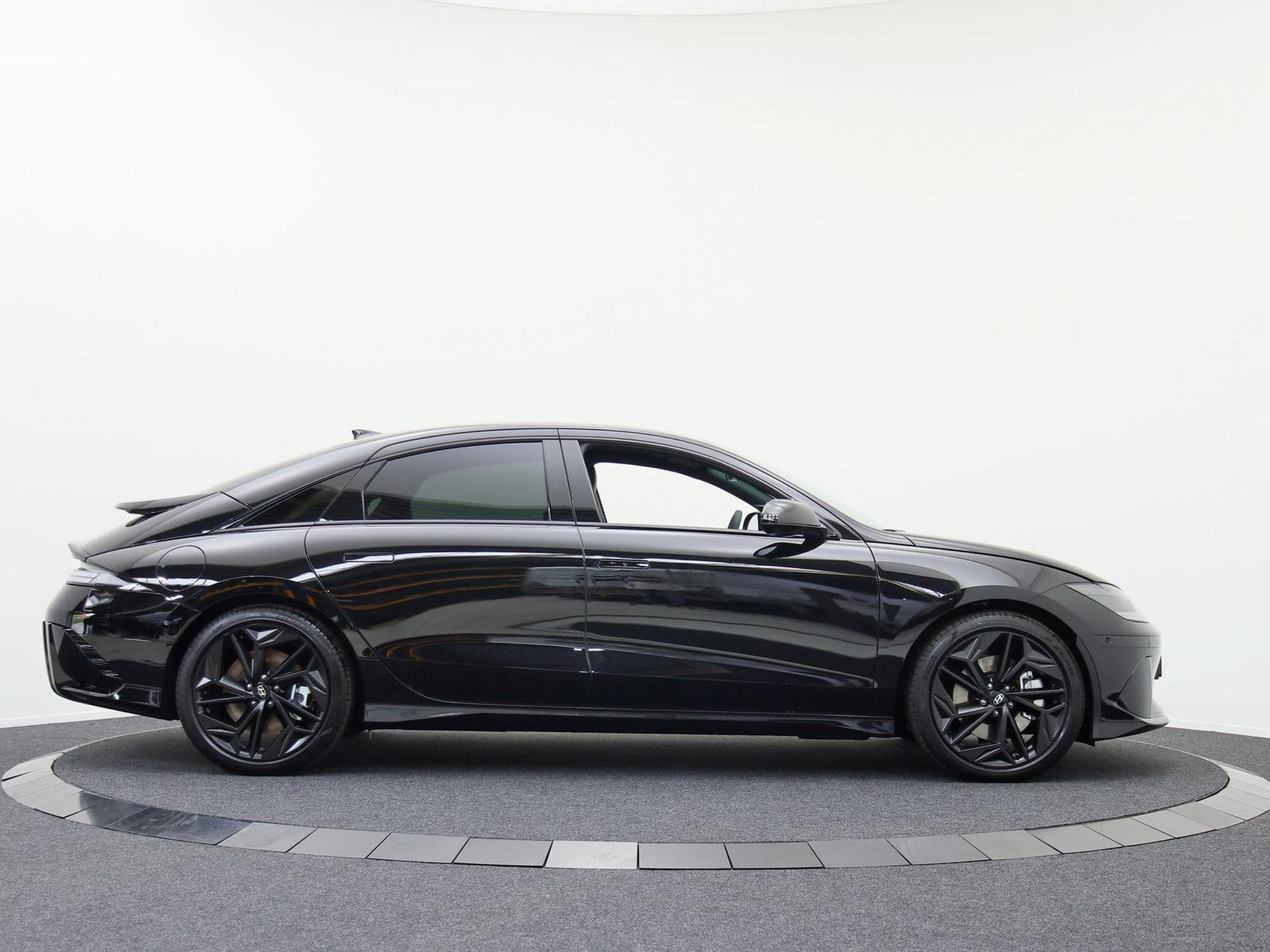 Hyundai IONIQ 6 Prime (2026) - Photo 4