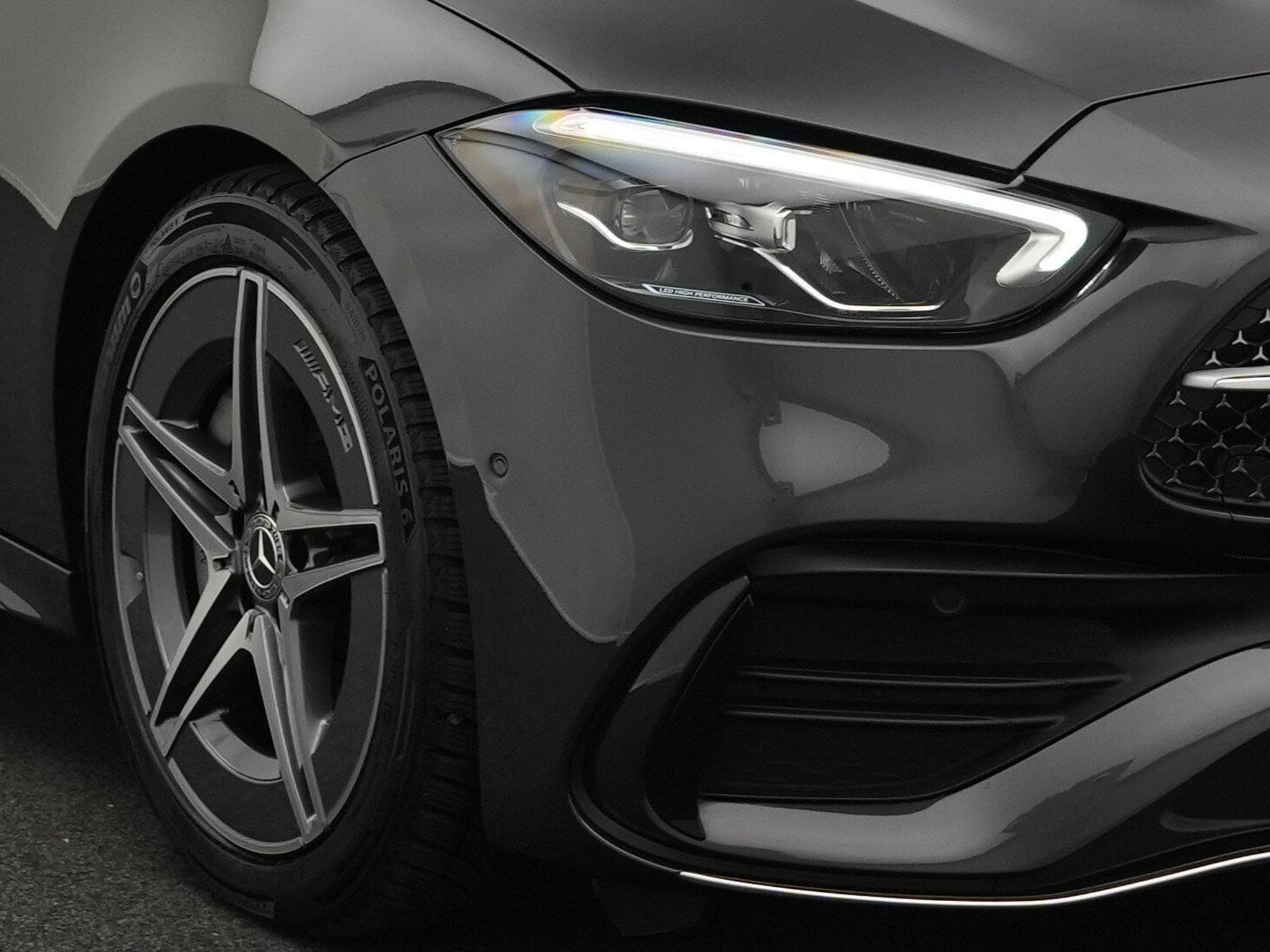 Mercedes C 300 d T AMG-Line LED+Kamera+Keyless+AHK (2025) - Photo 7