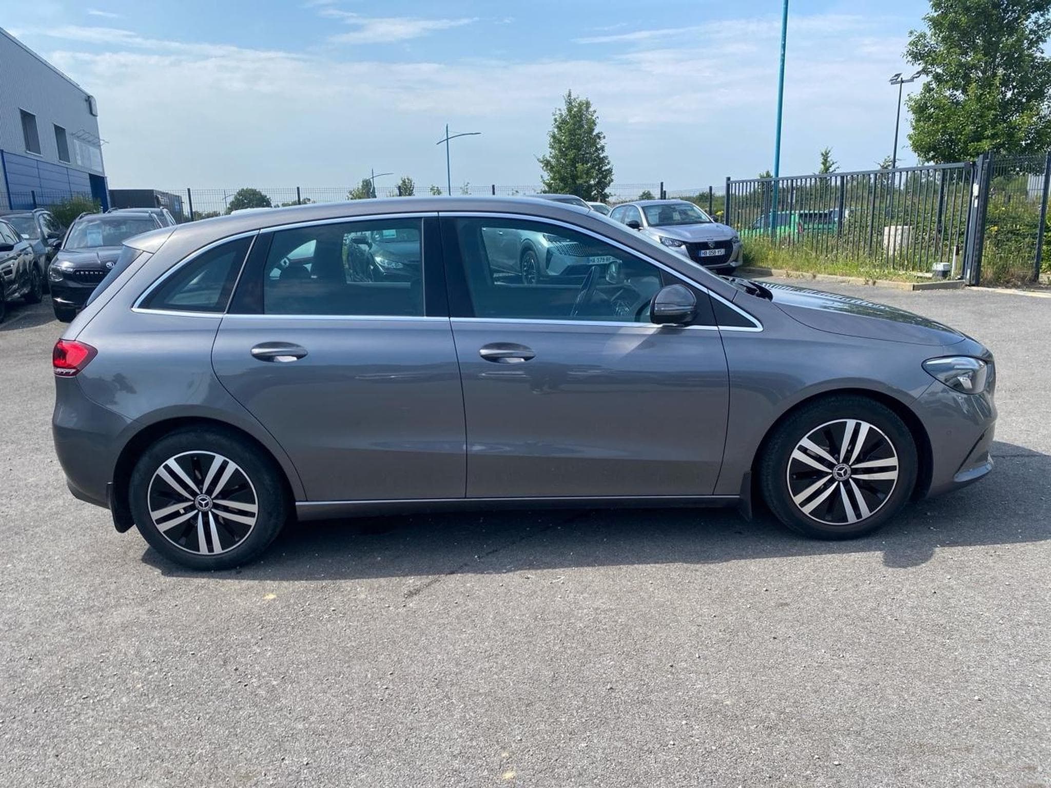 Mercedes B 200D 150 PROGRESSIVE LINE EDITION 8G-DCT 8CV (2021) - Photo 4