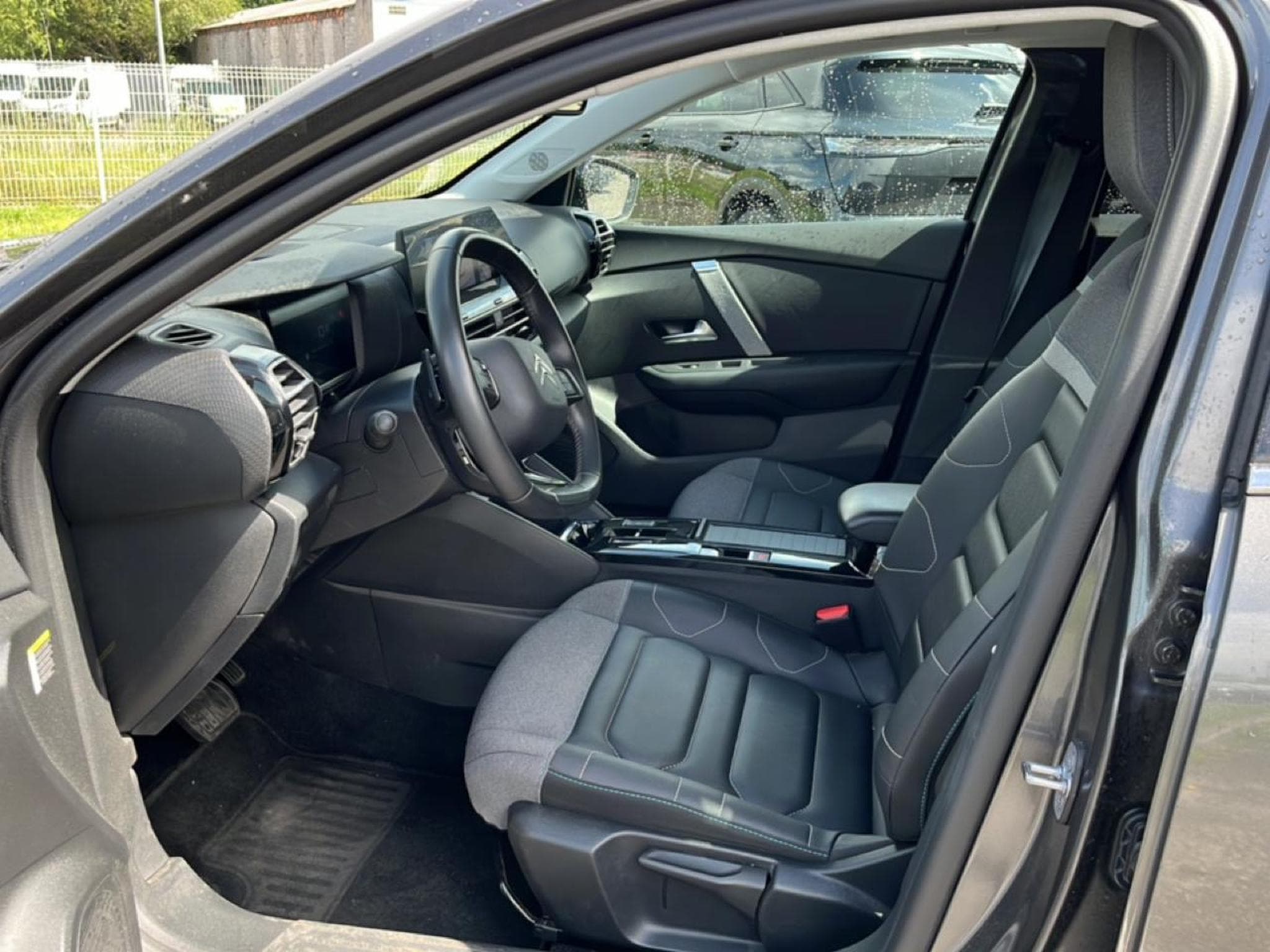 Citroen C4 1.5 BLUEHDI 130 MAX AUTOMATIQUE (2024) - Photo 10