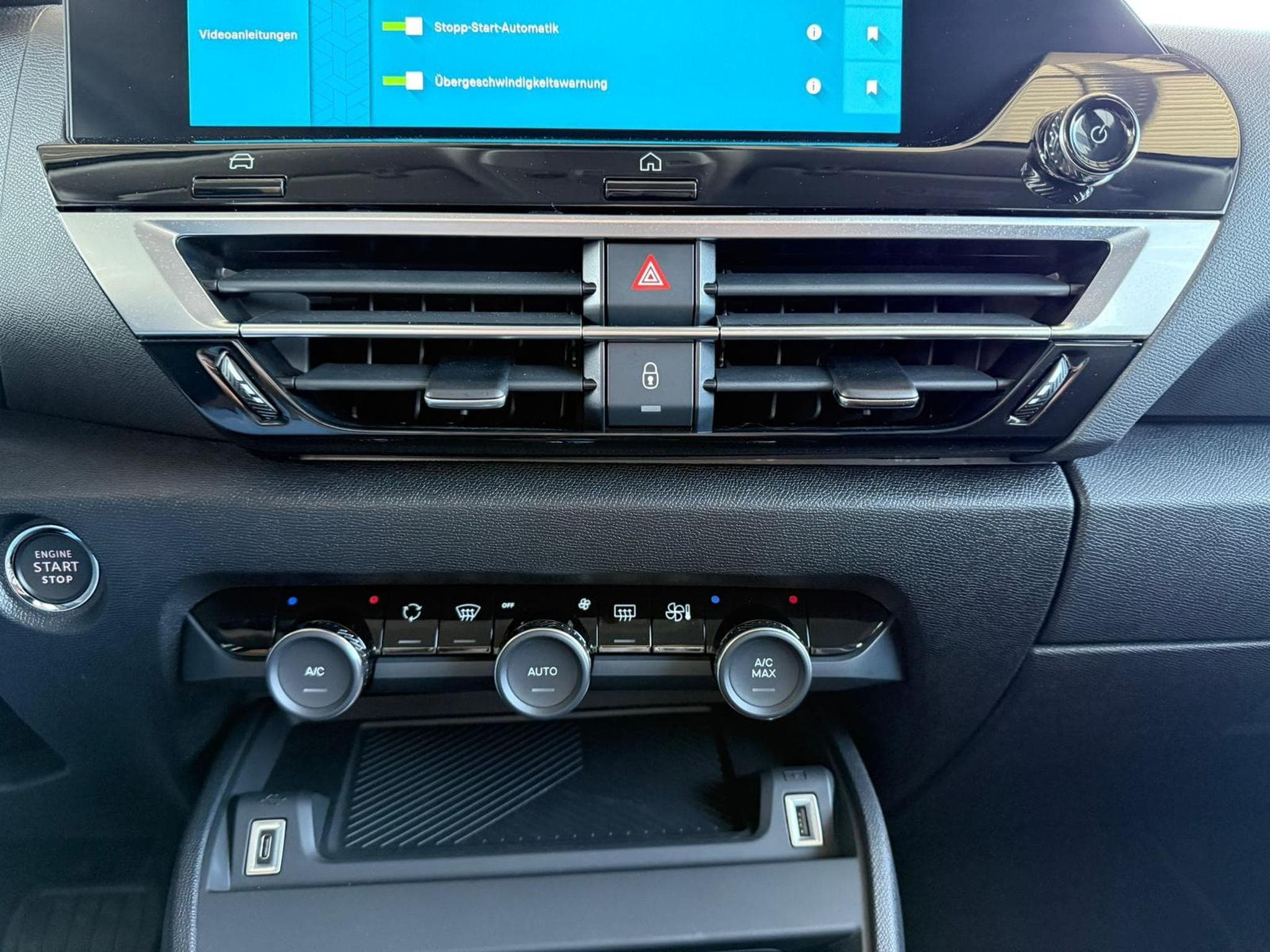 Citroen C4 Plus (2024) - Photo 19