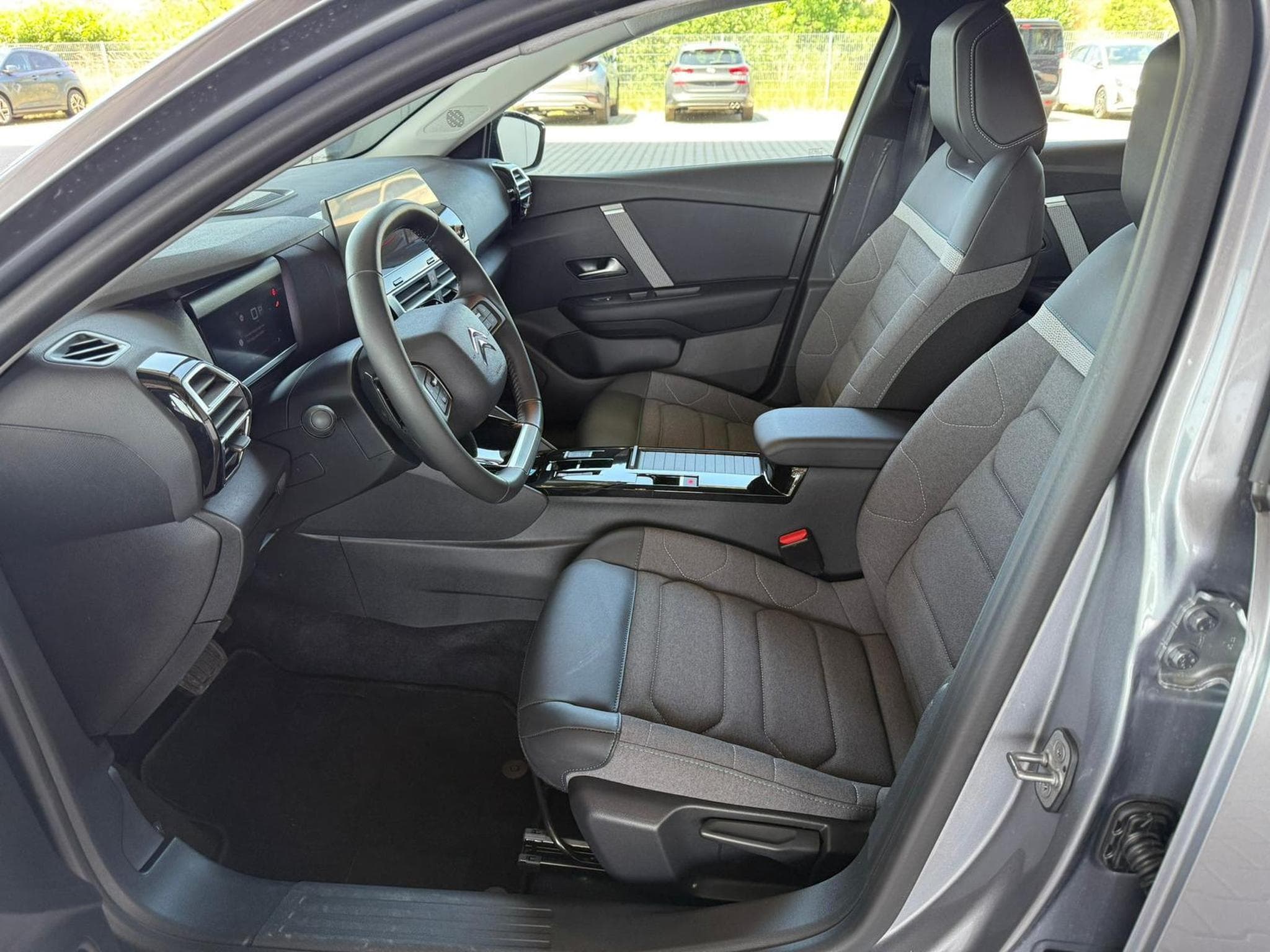 Citroen C4 Plus (2024) - Photo 5