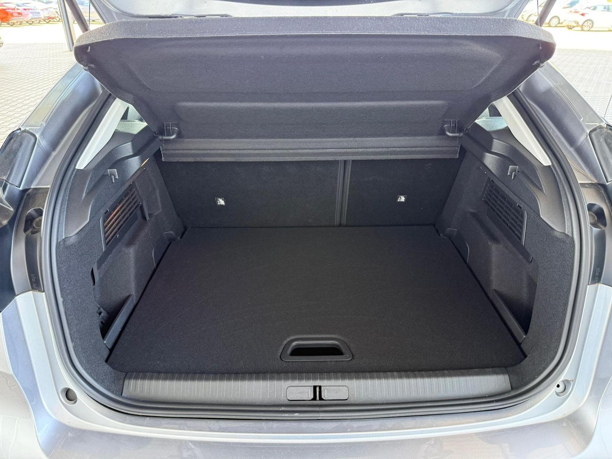 Citroen C4 Plus (2024) - Photo 8
