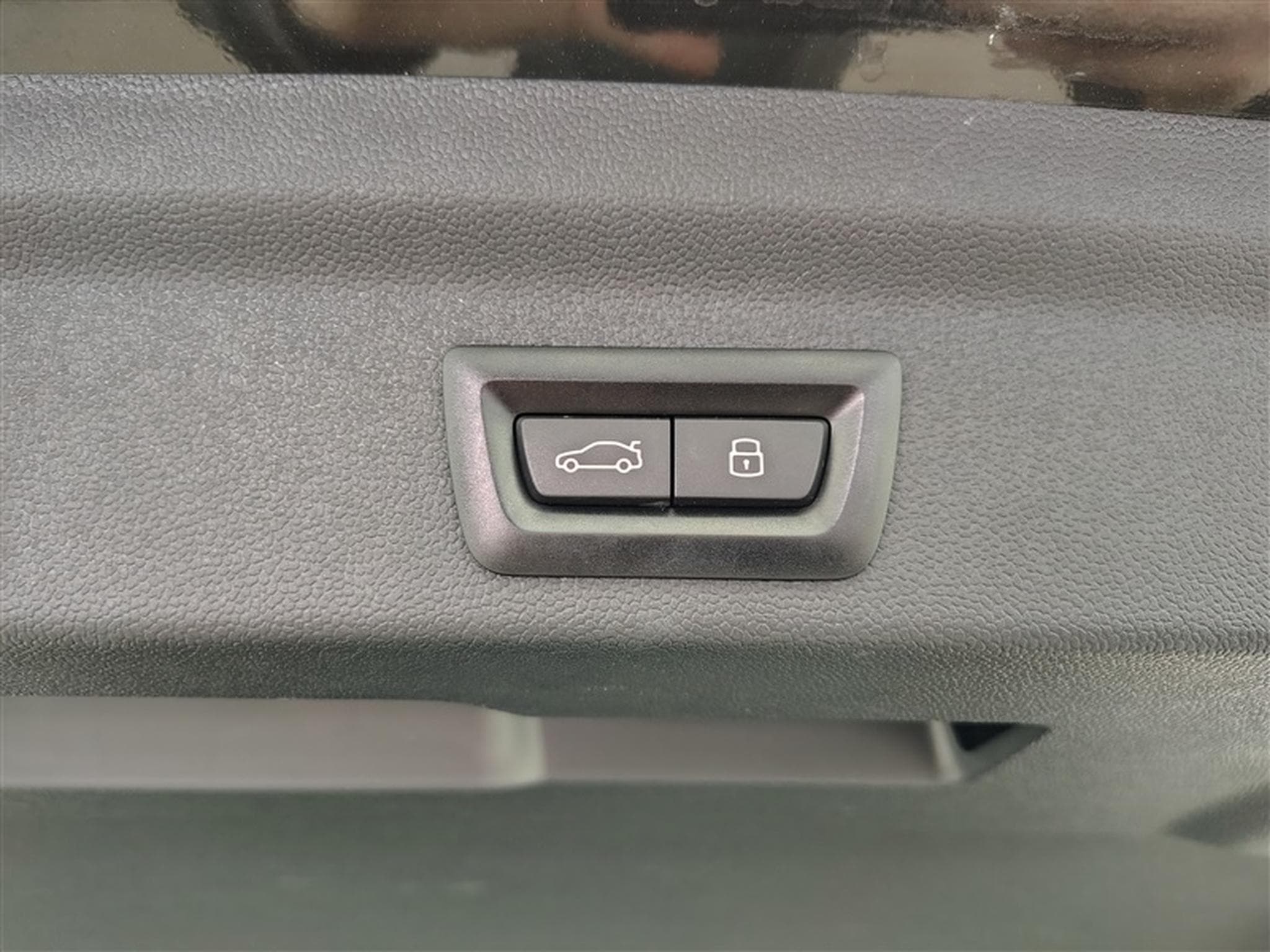 MINI Countryman 1.5A PHEV Cooper SE ALL4/NAVI/FULL LED/JA17/PDC (2023) - Photo 19