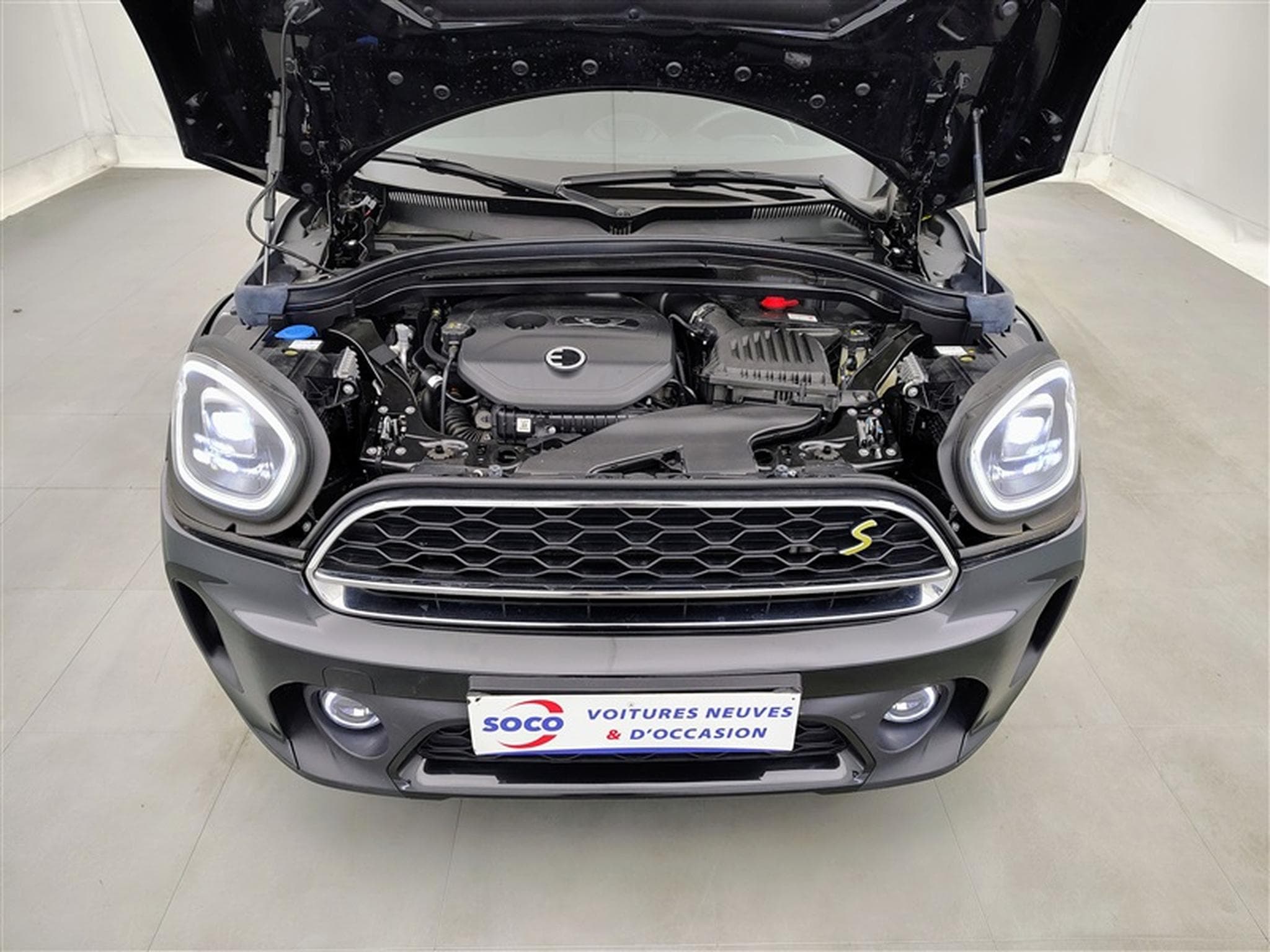 MINI Countryman 1.5A PHEV Cooper SE ALL4/NAVI/FULL LED/JA17/PDC (2023) - Photo 21