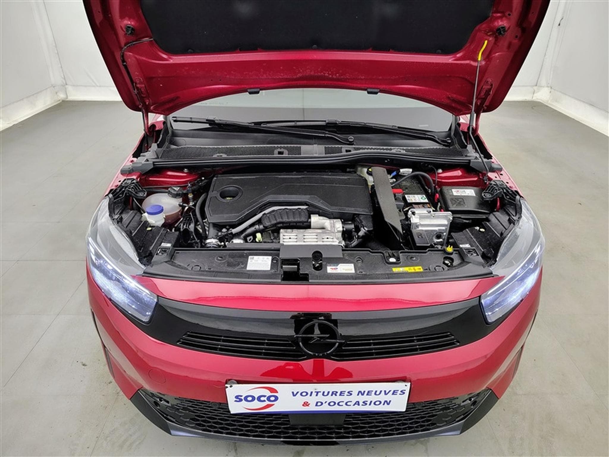 Opel Corsa 1.2 Turbo Hybrid GS Line (2025) - Photo 18