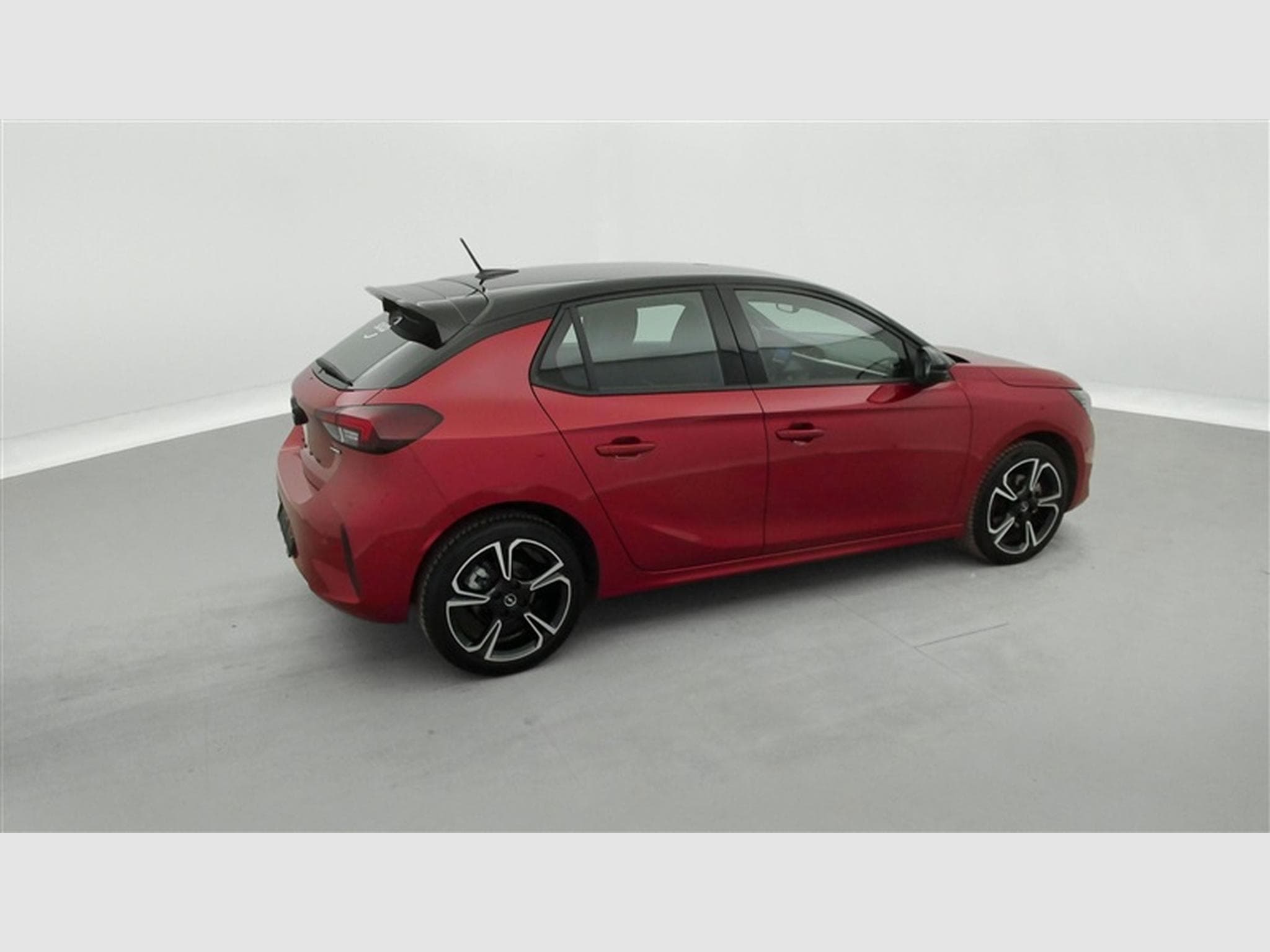 Opel Corsa 1.2 Turbo Hybrid GS Line (2025) - Photo 24