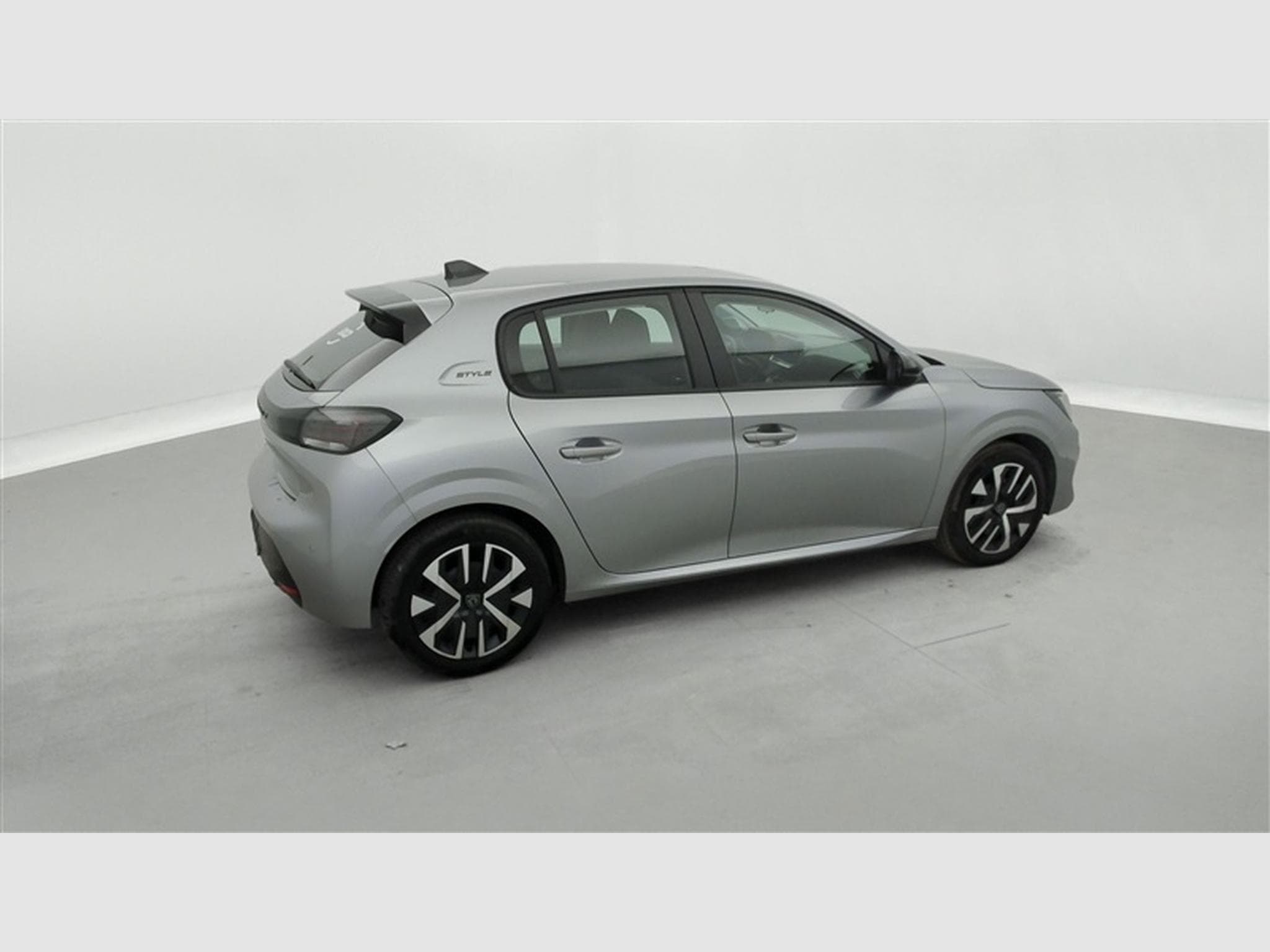 Peugeot 208 1.2i PureTech 100Cv Style NAVI / CARPLAY / PDC (2025) - Photo 25