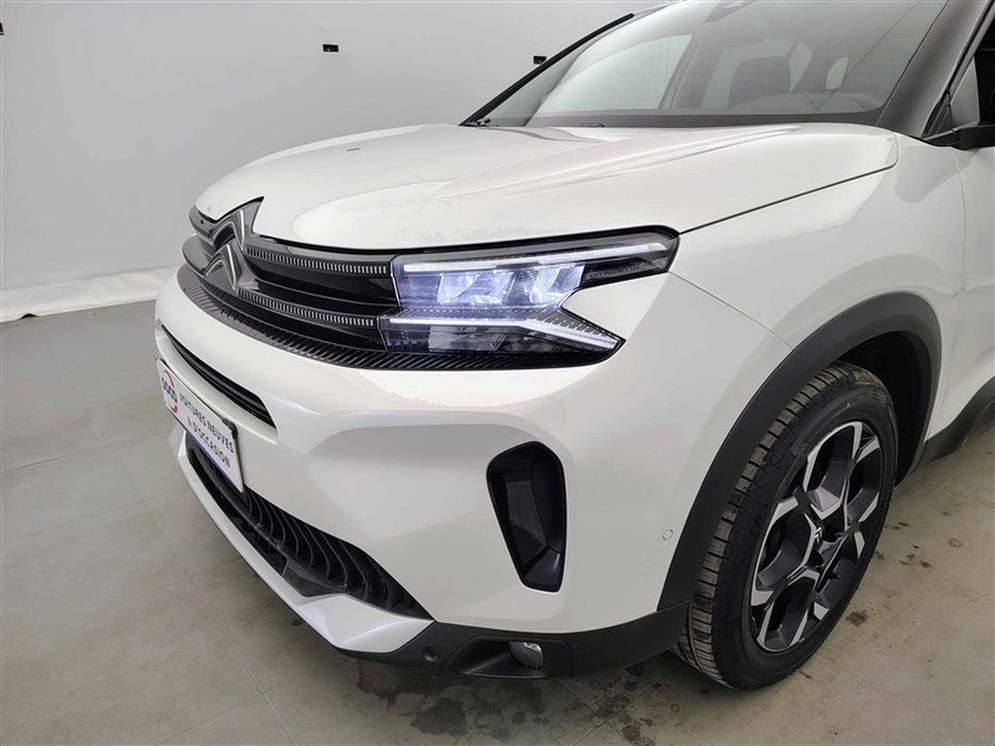 Citroen C5 Aircross 1.2 PureTech EAT8 C-Serie S-CUIR / CARPLAY / CAMERA (2023) - Photo 15