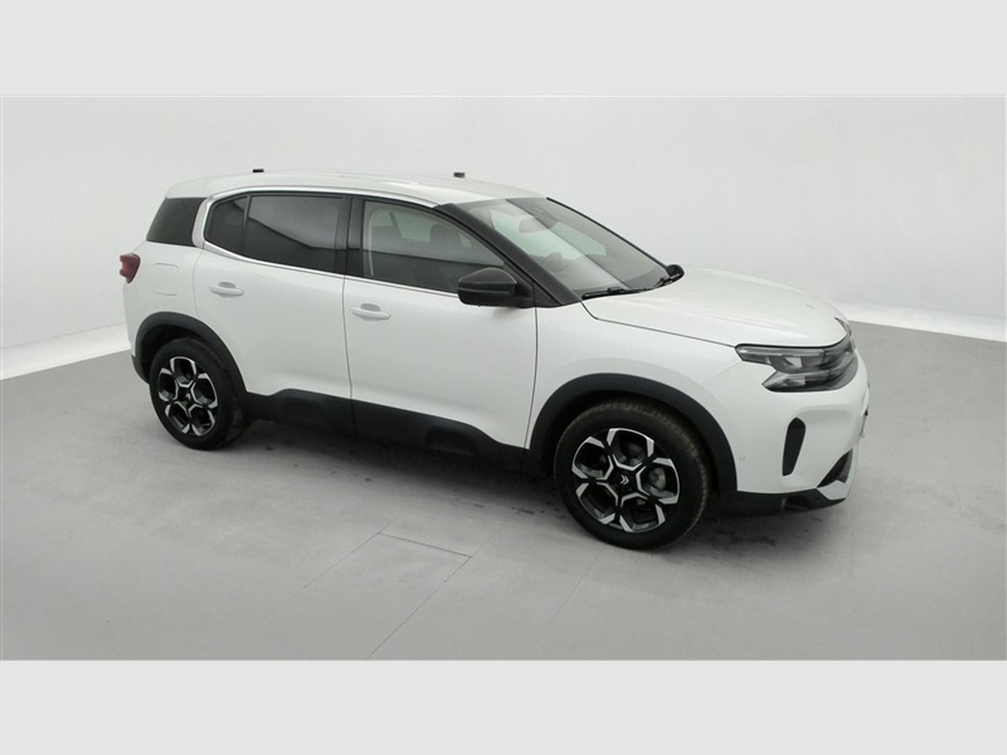 Citroen C5 Aircross 1.2 PureTech EAT8 C-Serie S-CUIR / CARPLAY / CAMERA (2023) - Photo 22