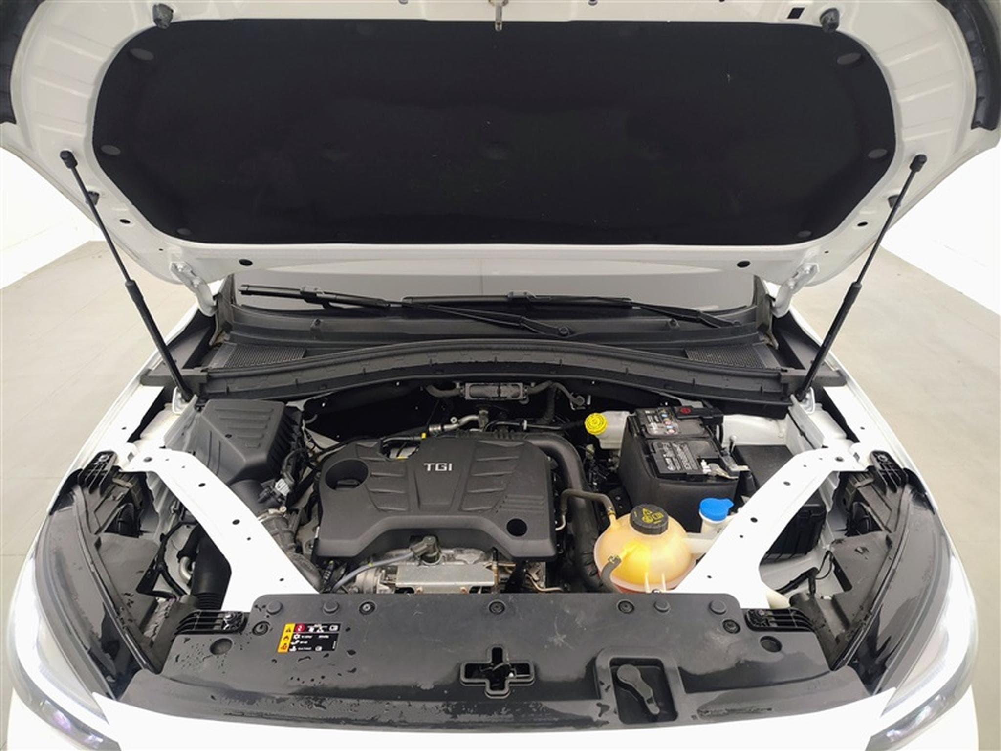 MG HS Facelift 1.5 T-GDi 160cv BVA Comfort NAVI / FULL LED / CUIR (2024) - Photo 19