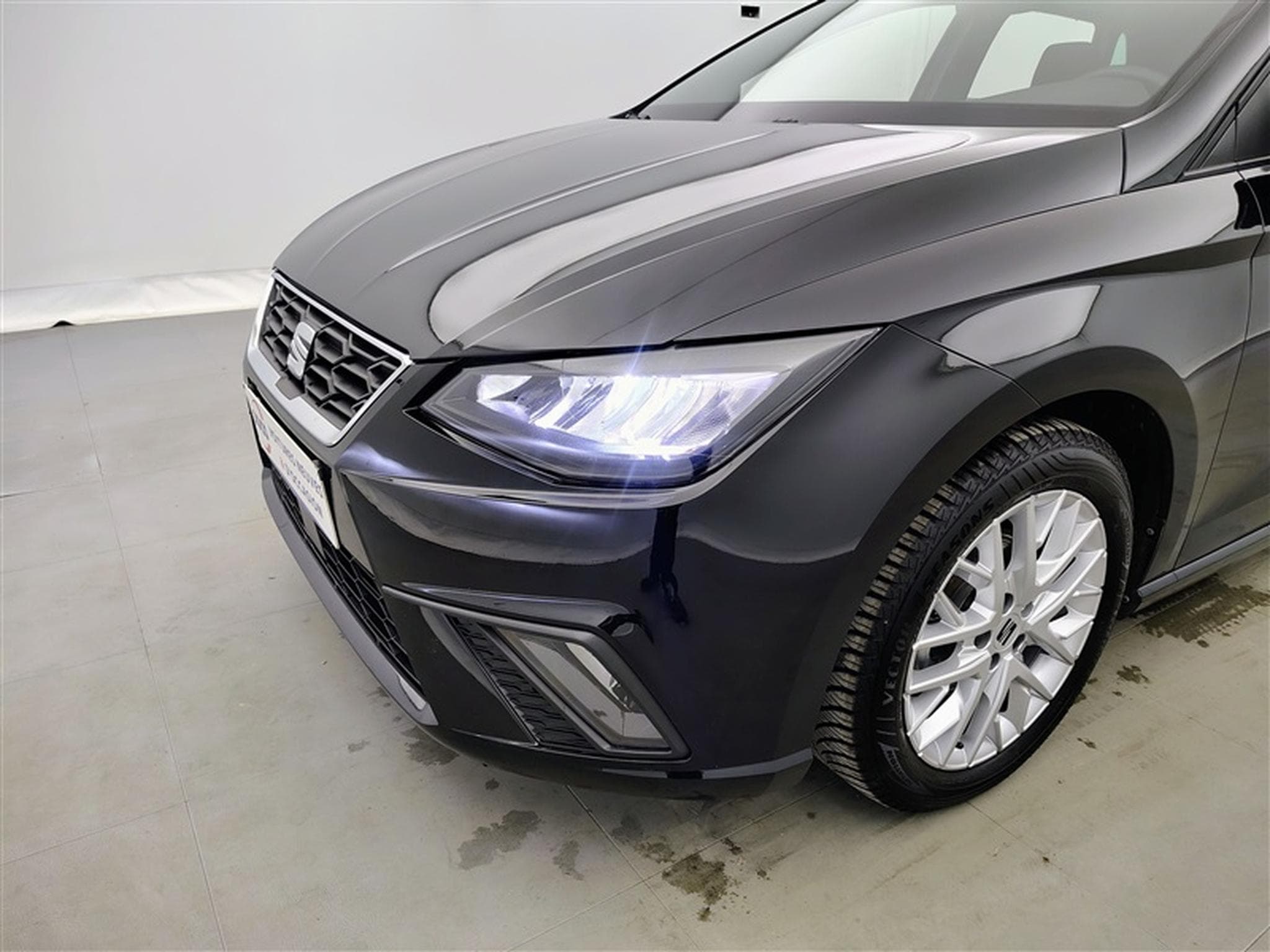 Seat Ibiza 1.0 TSI 115cv DSG FR NAVI / FULL LED / PDC AR / JA 16" (2025) - Photo 15