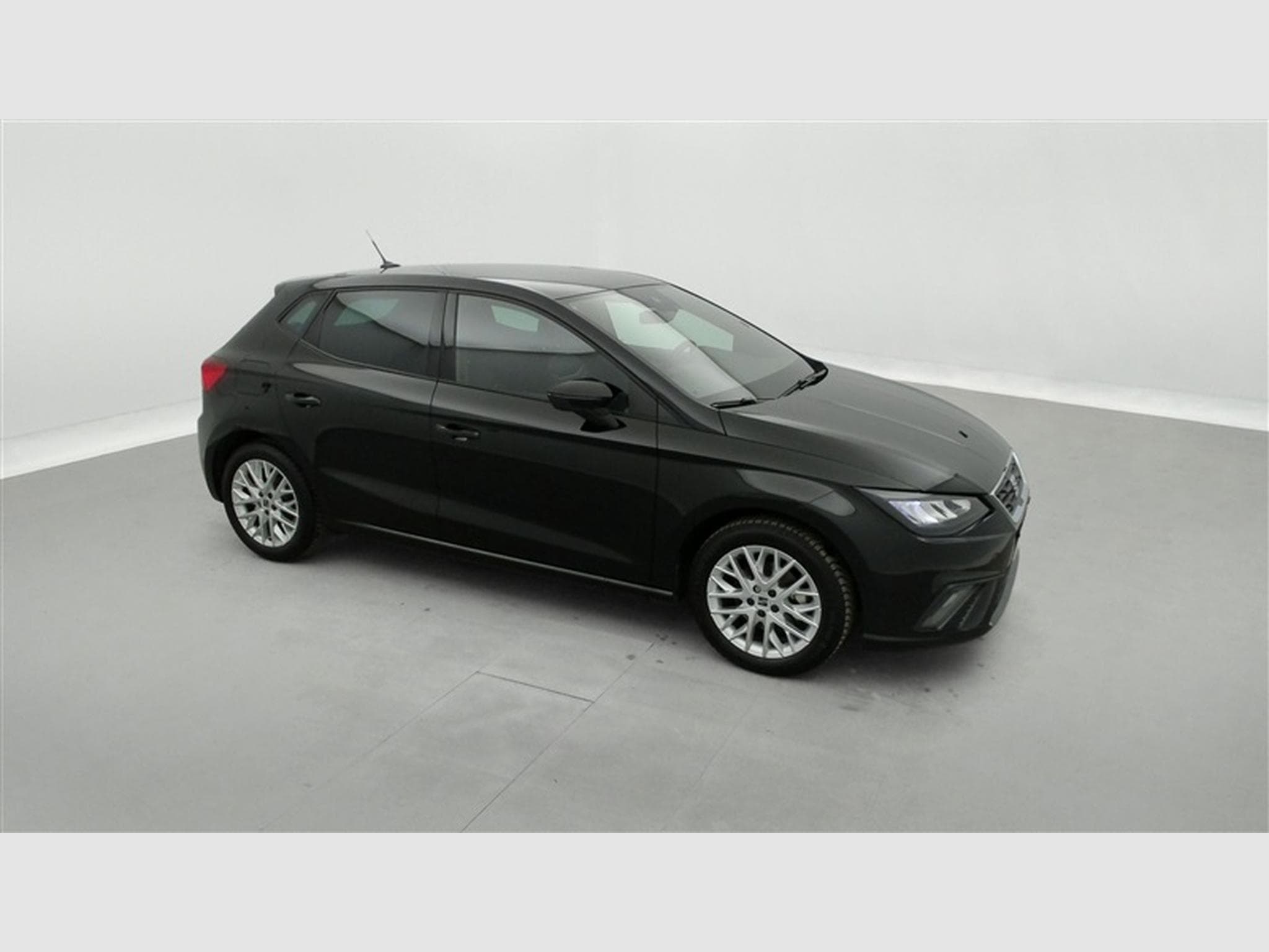 Seat Ibiza 1.0 TSI 115cv DSG FR NAVI / FULL LED / PDC AR / JA 16" (2025) - Photo 23