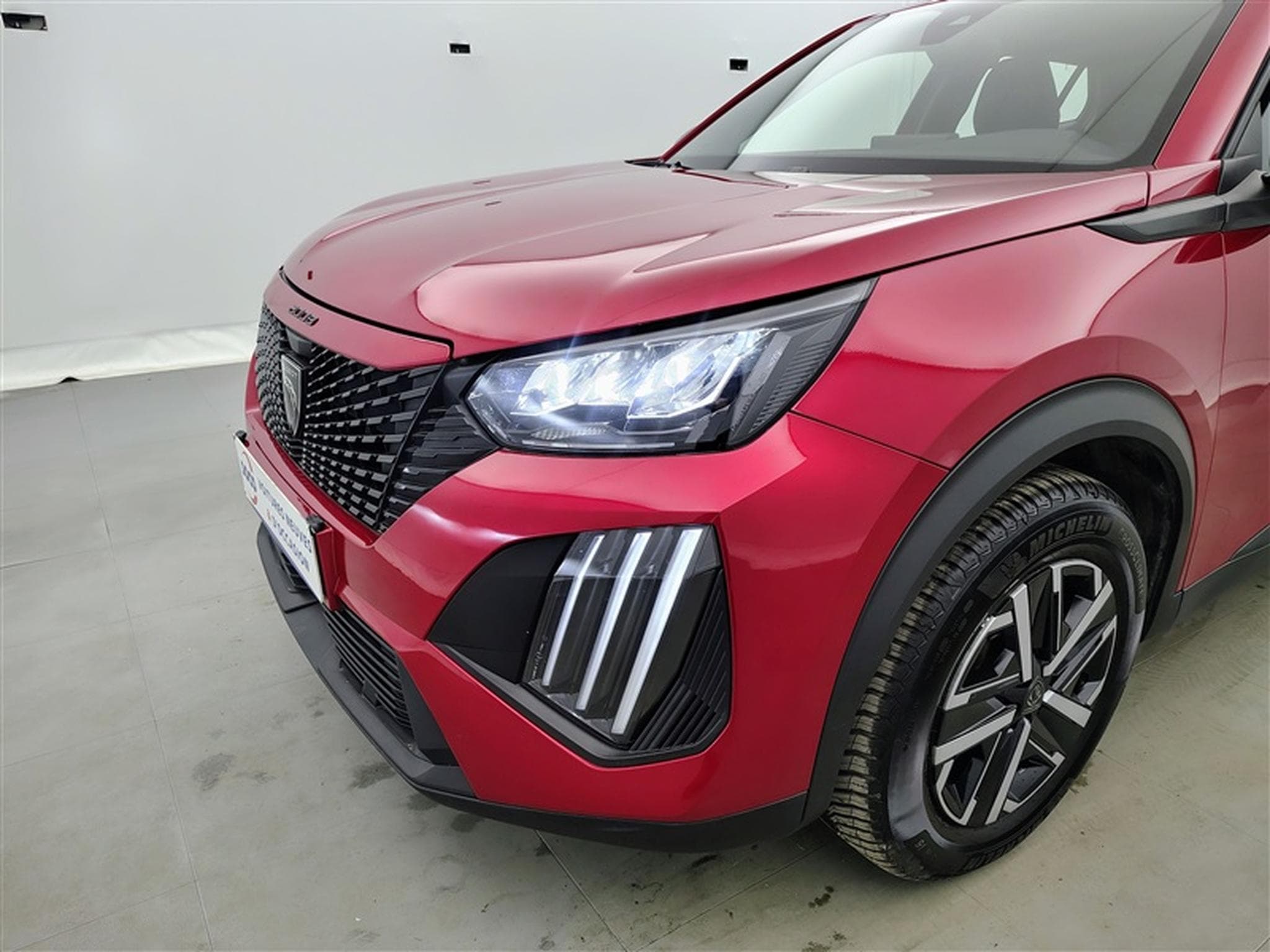 Peugeot 2008 1.2 PureTech 100Cv Active CARPLAY (2023) - Photo 15