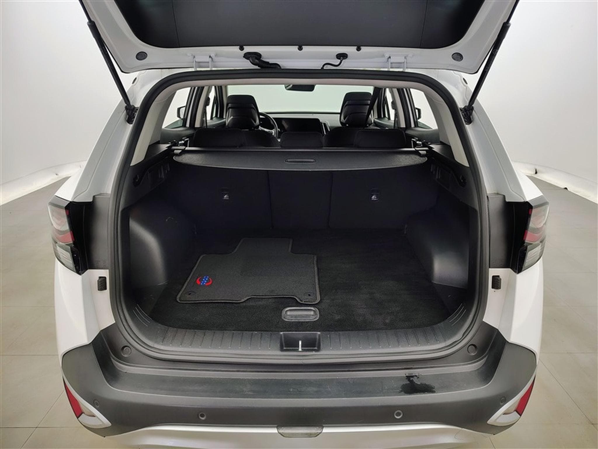 Kia Sportage 1.6 T-GDi AWD MHEV DCT (2022) - Photo 13