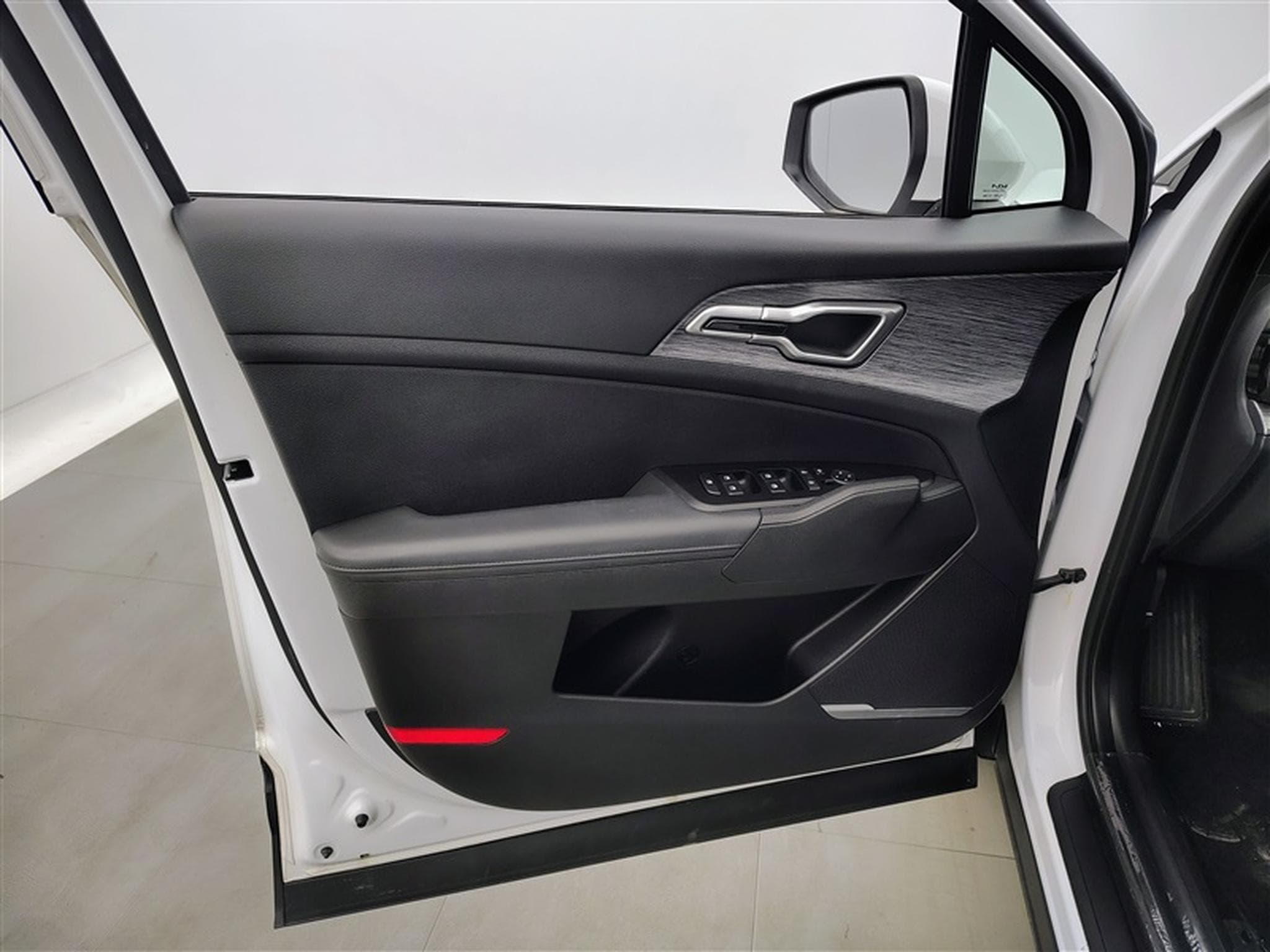 Kia Sportage 1.6 T-GDi AWD MHEV DCT (2022) - Photo 16