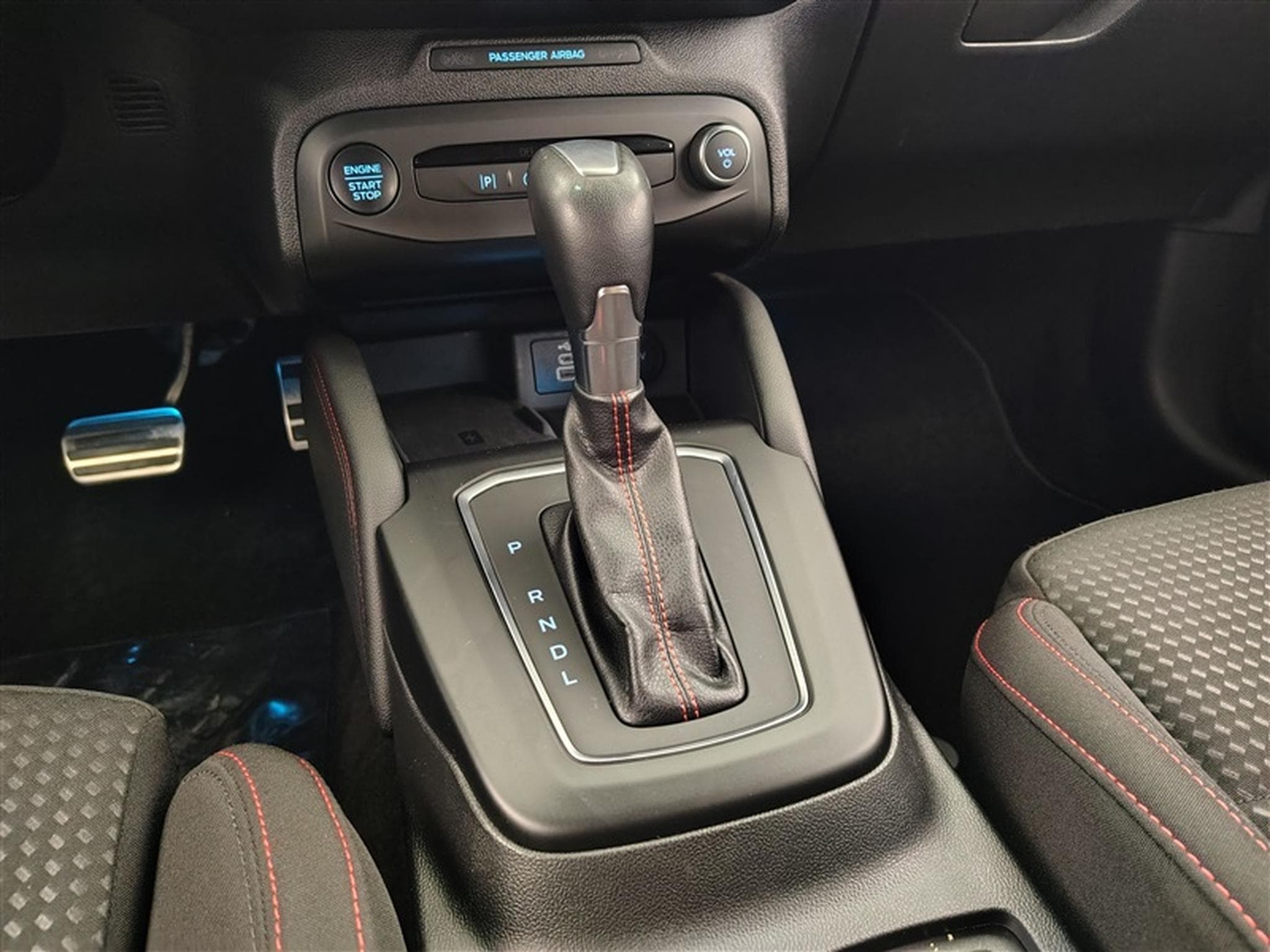 Ford Focus 1.0 EcoBoost 155Cv ST-Line Navi Cockpit / Led / PDC+Caméra (2024) - Photo 11