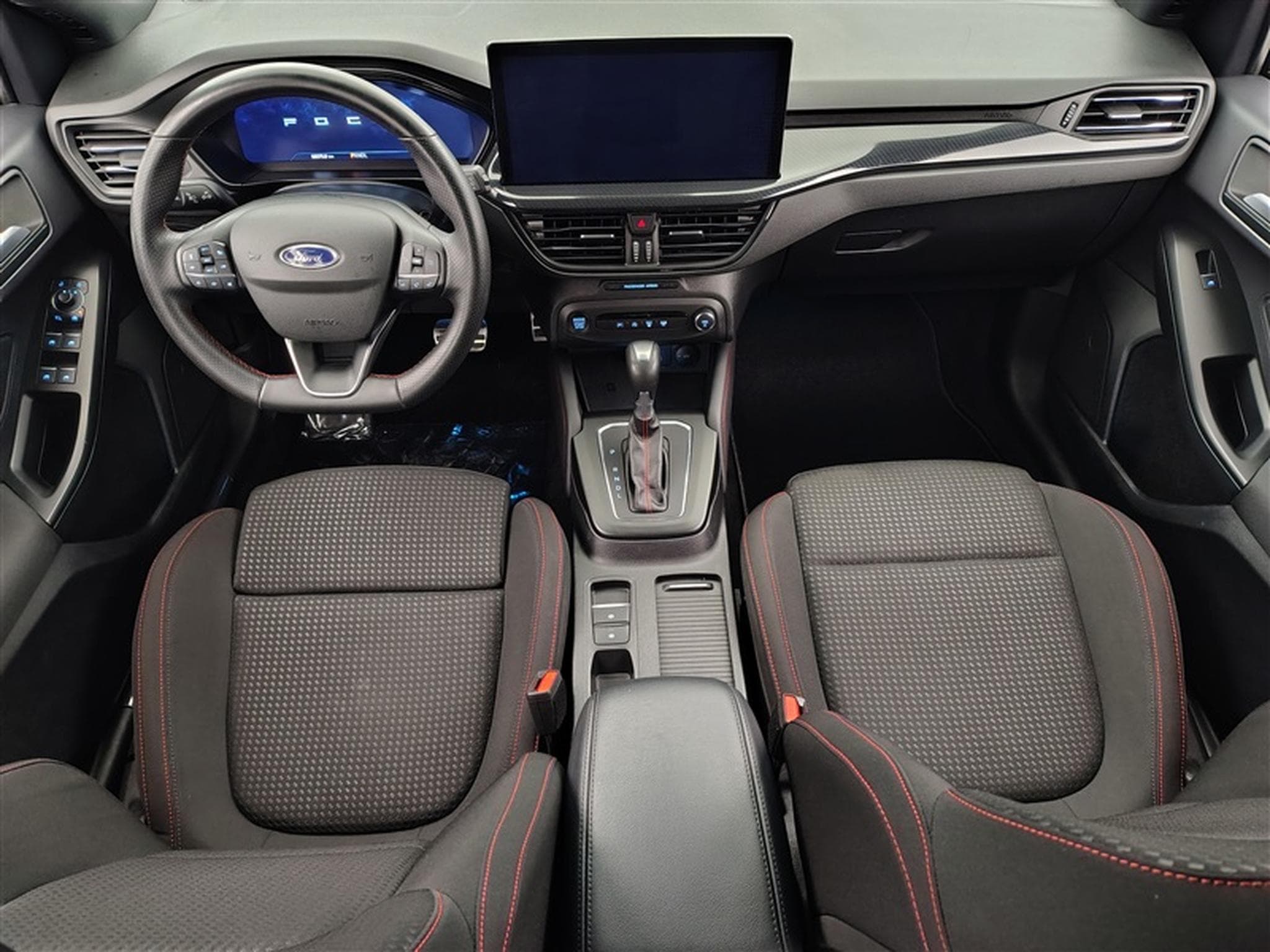 Ford Focus 1.0 EcoBoost 155Cv ST-Line Navi Cockpit / Led / PDC+Caméra (2024) - Photo 7