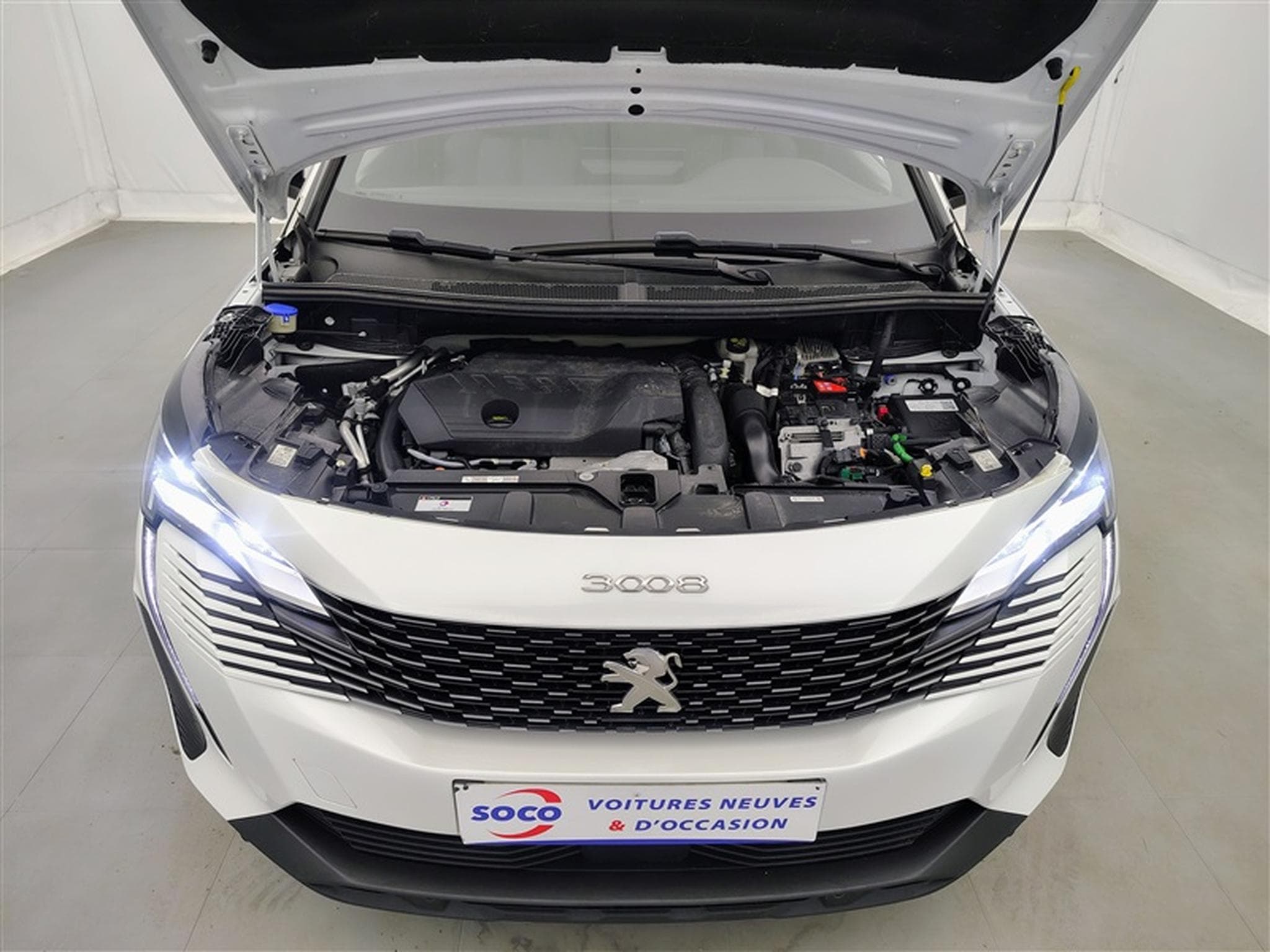 Peugeot 3008 1.6 Hybrid 225cv Allure NAVI / FULL LED / CAMERA / KEYLESS (2023) - Photo 19