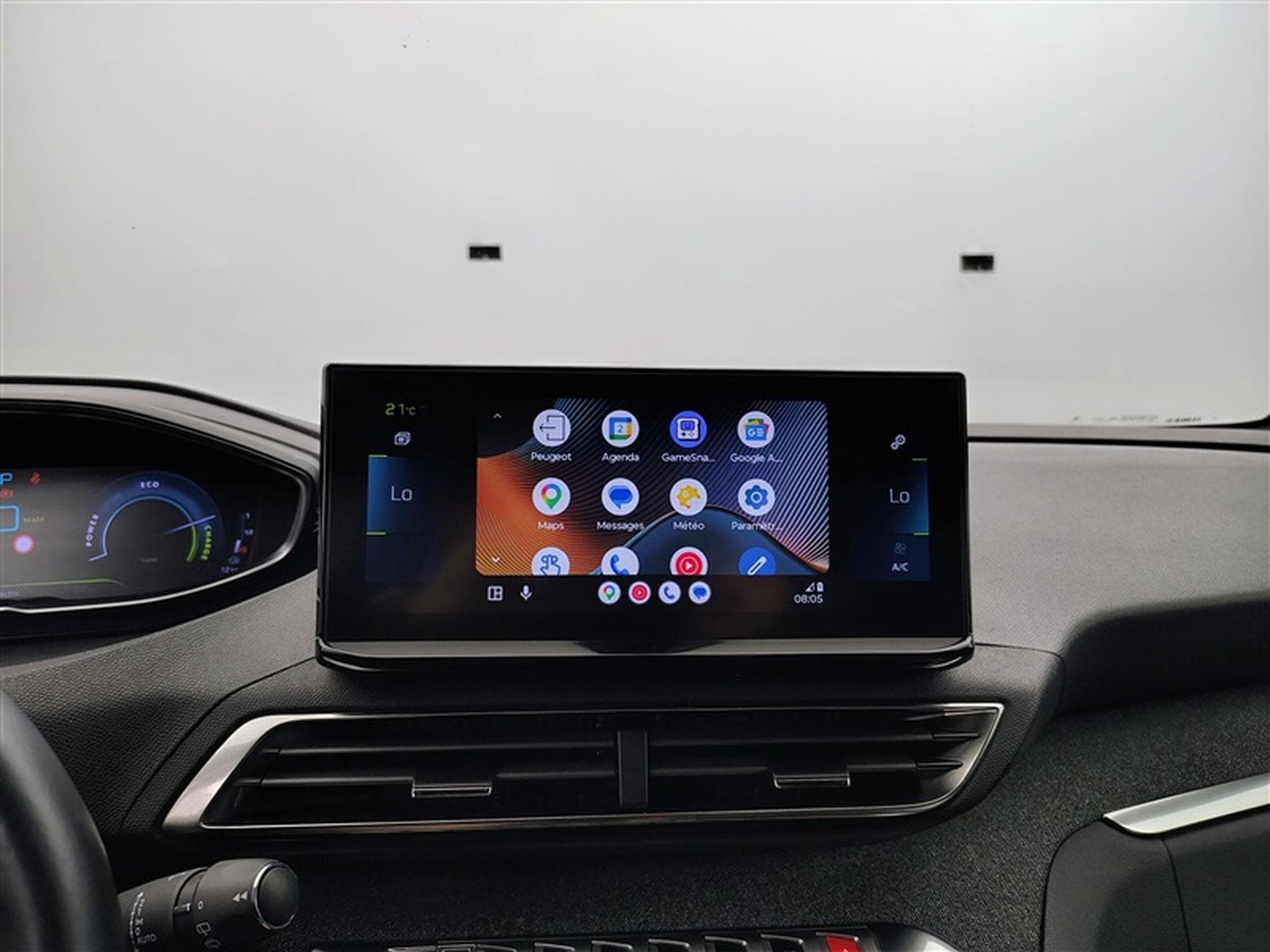 Peugeot 3008 1.6 Hybrid 225cv Allure NAVI / FULL LED / CAMERA / KEYLESS (2023) - Photo 20