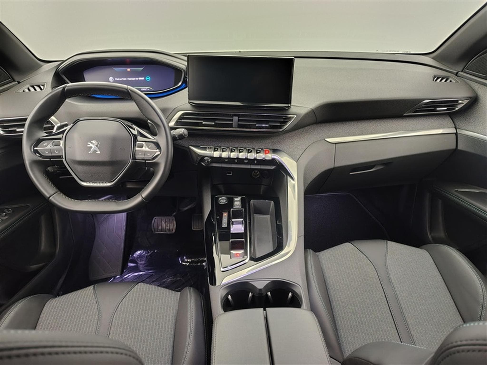Peugeot 3008 1.6 Hybrid 225cv Allure NAVI / FULL LED / CAMERA / KEYLESS (2023) - Photo 8