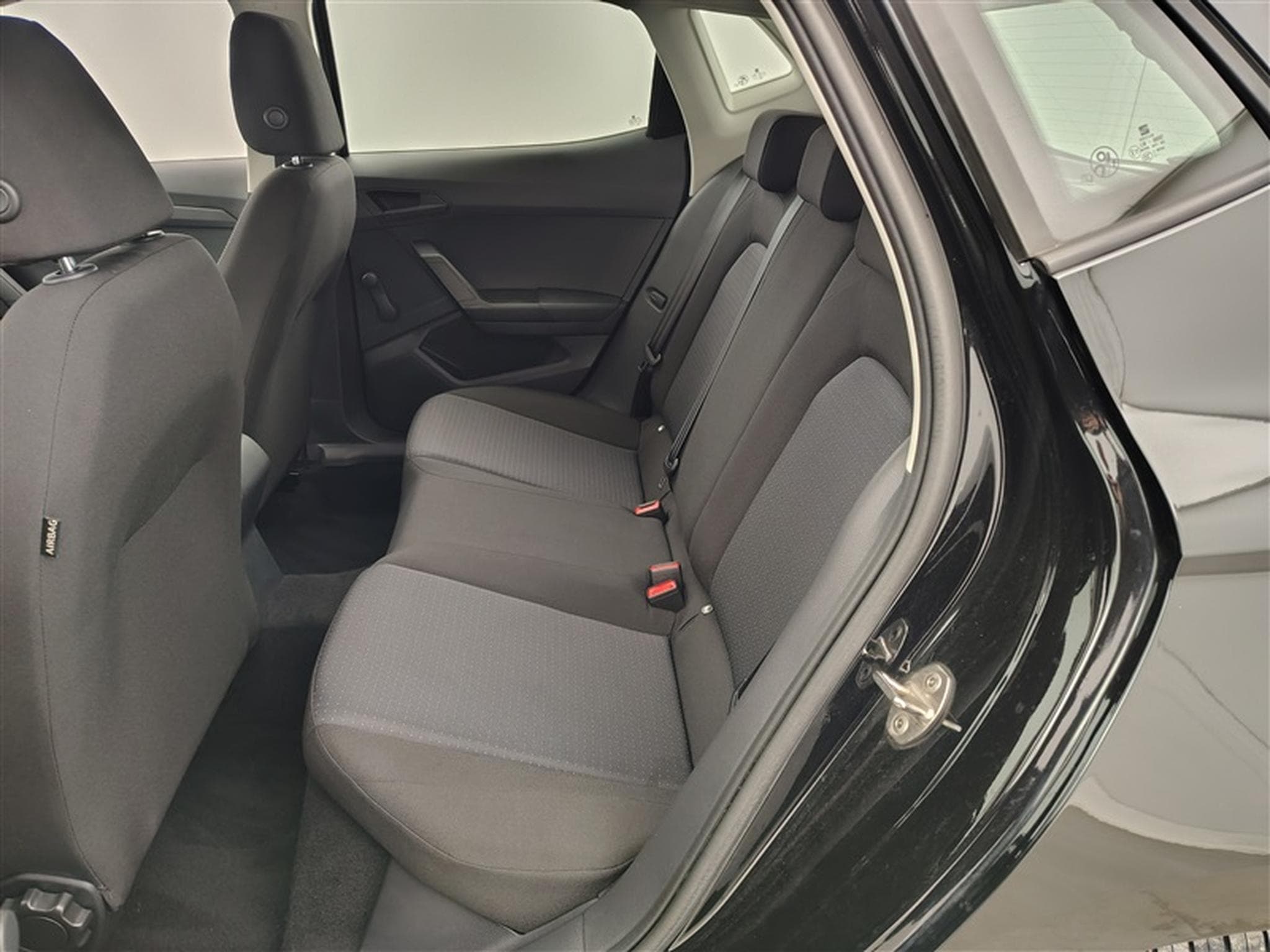 Seat Ibiza 1.0 TSI Style Led / Carplay / PDC (2024) - Photo 13