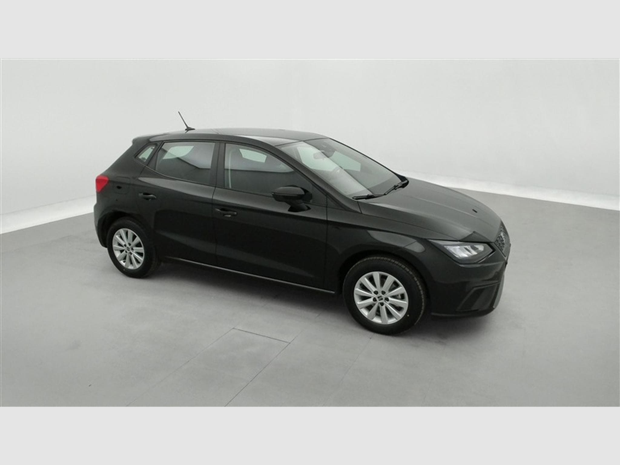 Seat Ibiza 1.0 TSI Style Led / Carplay / PDC (2024) - Photo 22