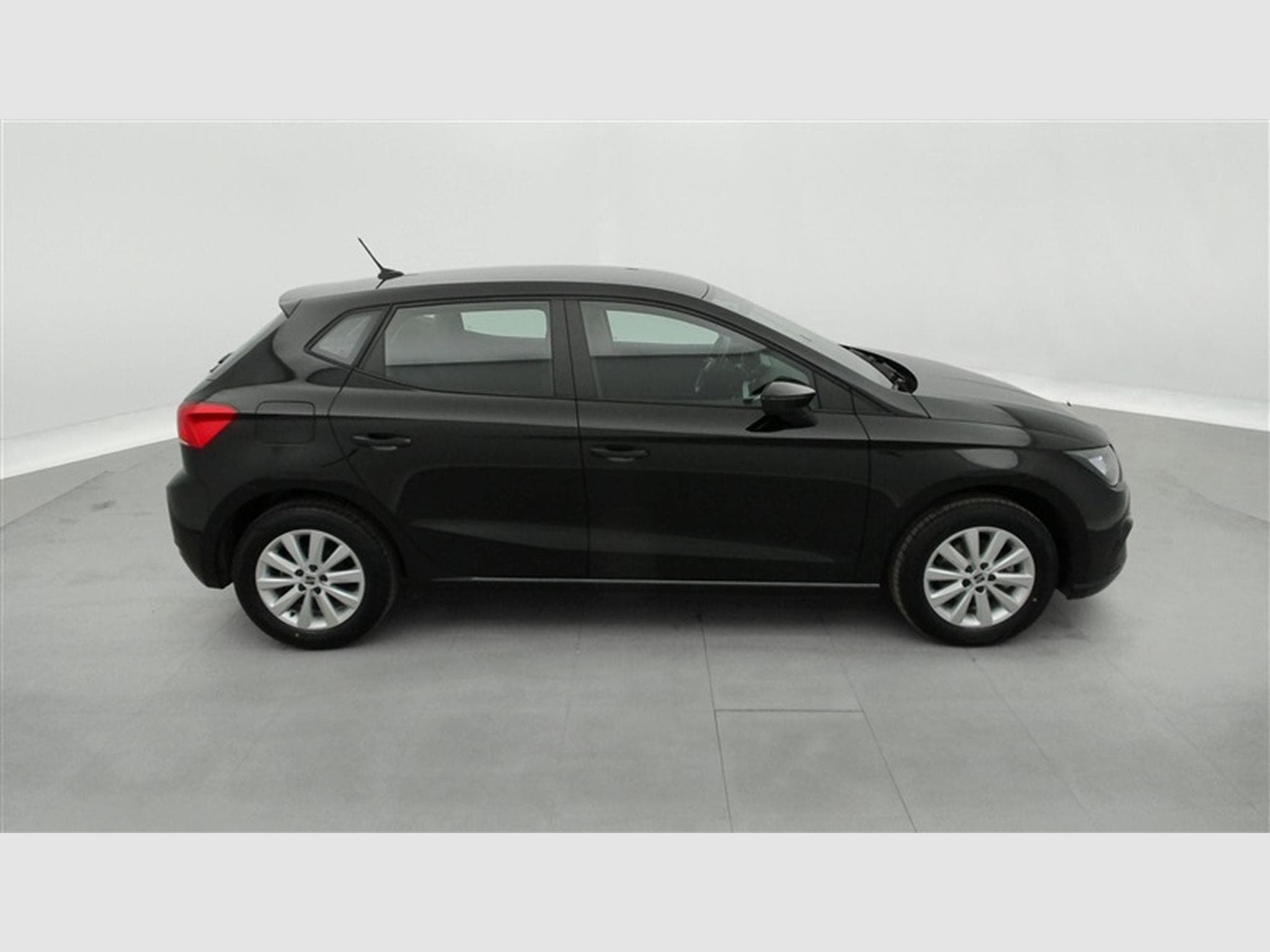 Seat Ibiza 1.0 TSI Style Led / Carplay / PDC (2024) - Photo 23