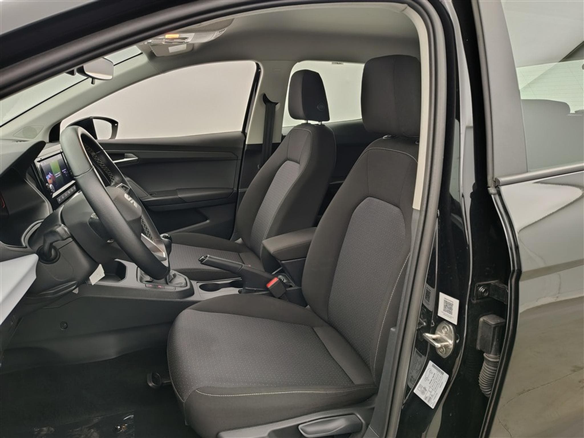 Seat Ibiza 1.0 TSI Style Led / Carplay / PDC (2024) - Photo 7