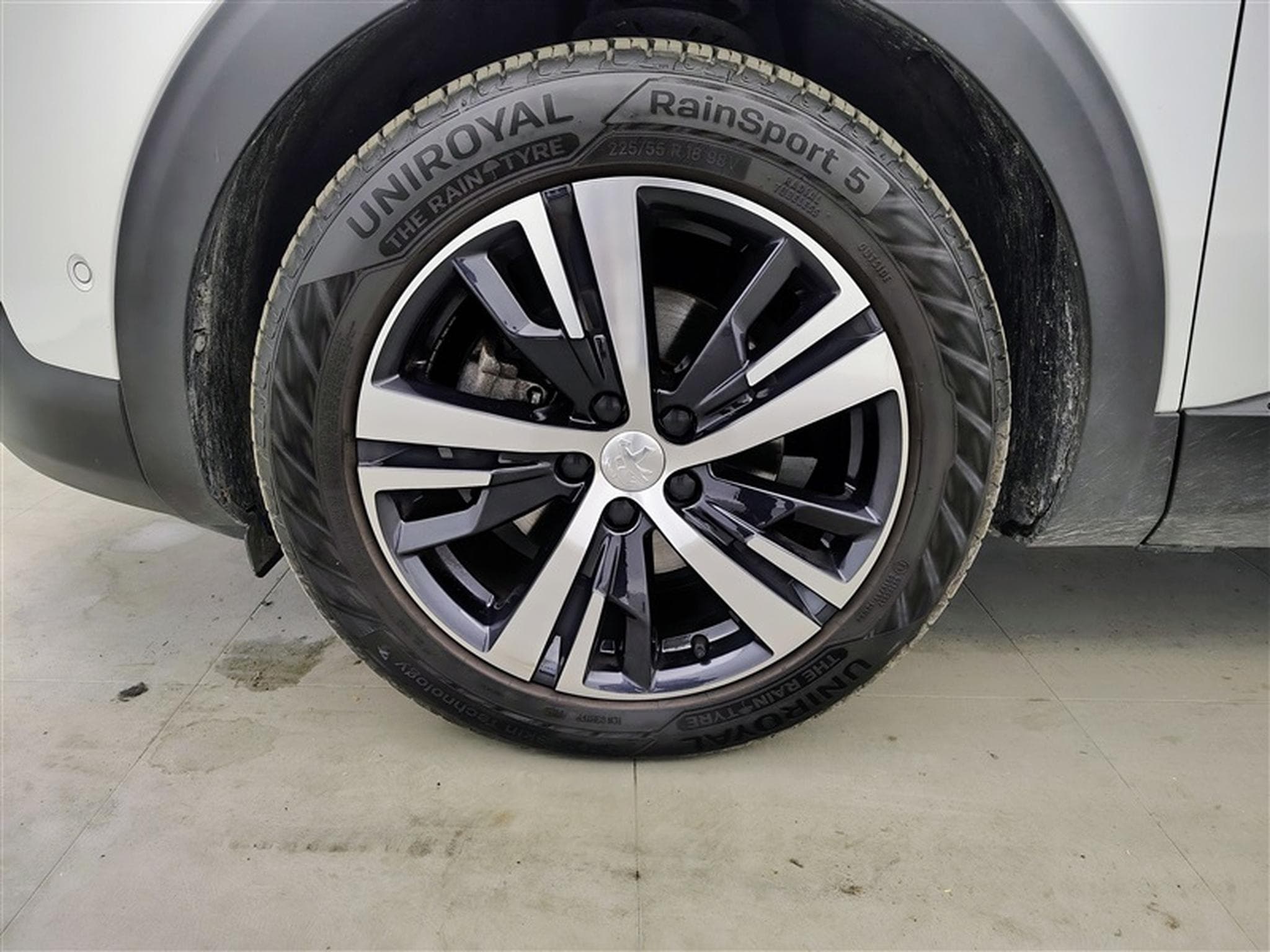 Peugeot 3008 1.2 PureTech GT Line (EU6.3) (2020) - Photo 6