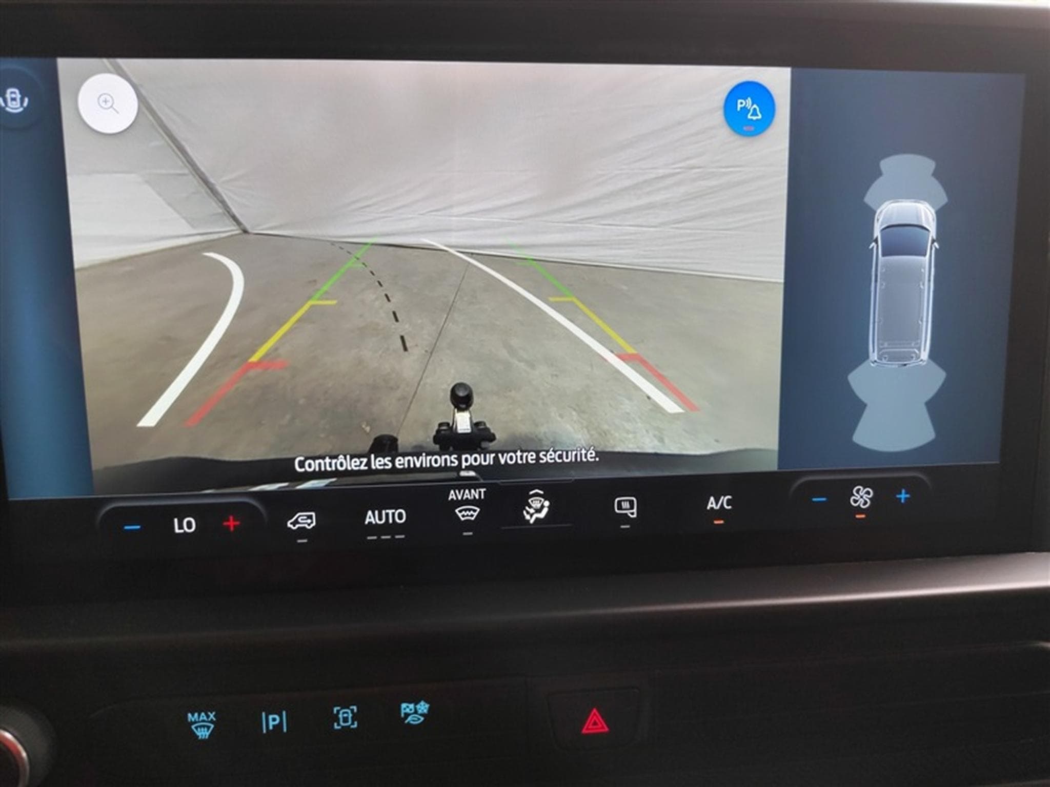 Ford Transit 2.0 TDCi L1H1 Limited CUIR/NAVI/FULL LED/PDC/CAMERA (2024) - Photo 17