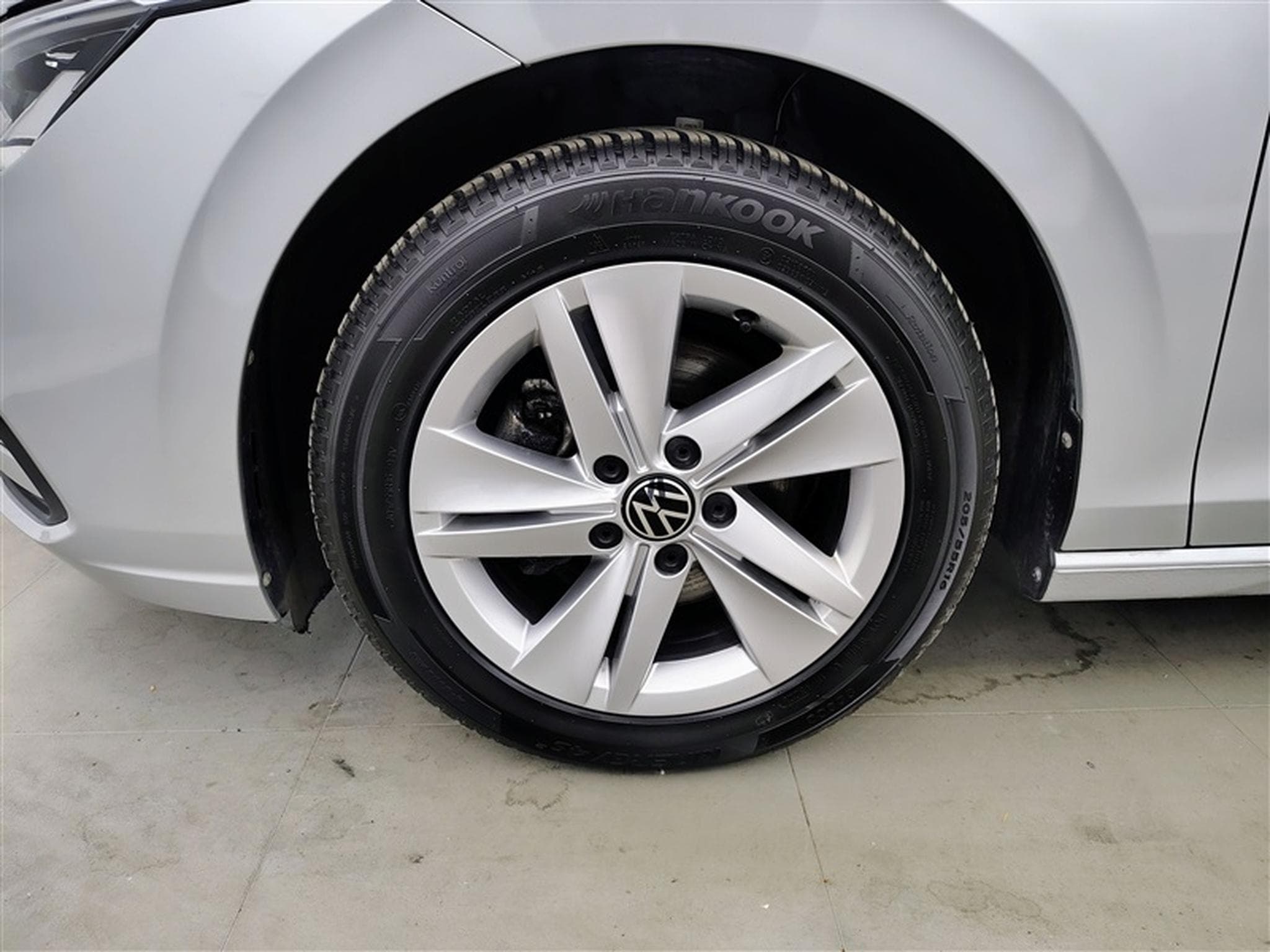 VW Golf 1.0 TSI Life Business NAVI/FULL LED/JA16/PDC AV AR (2023) - Photo 6
