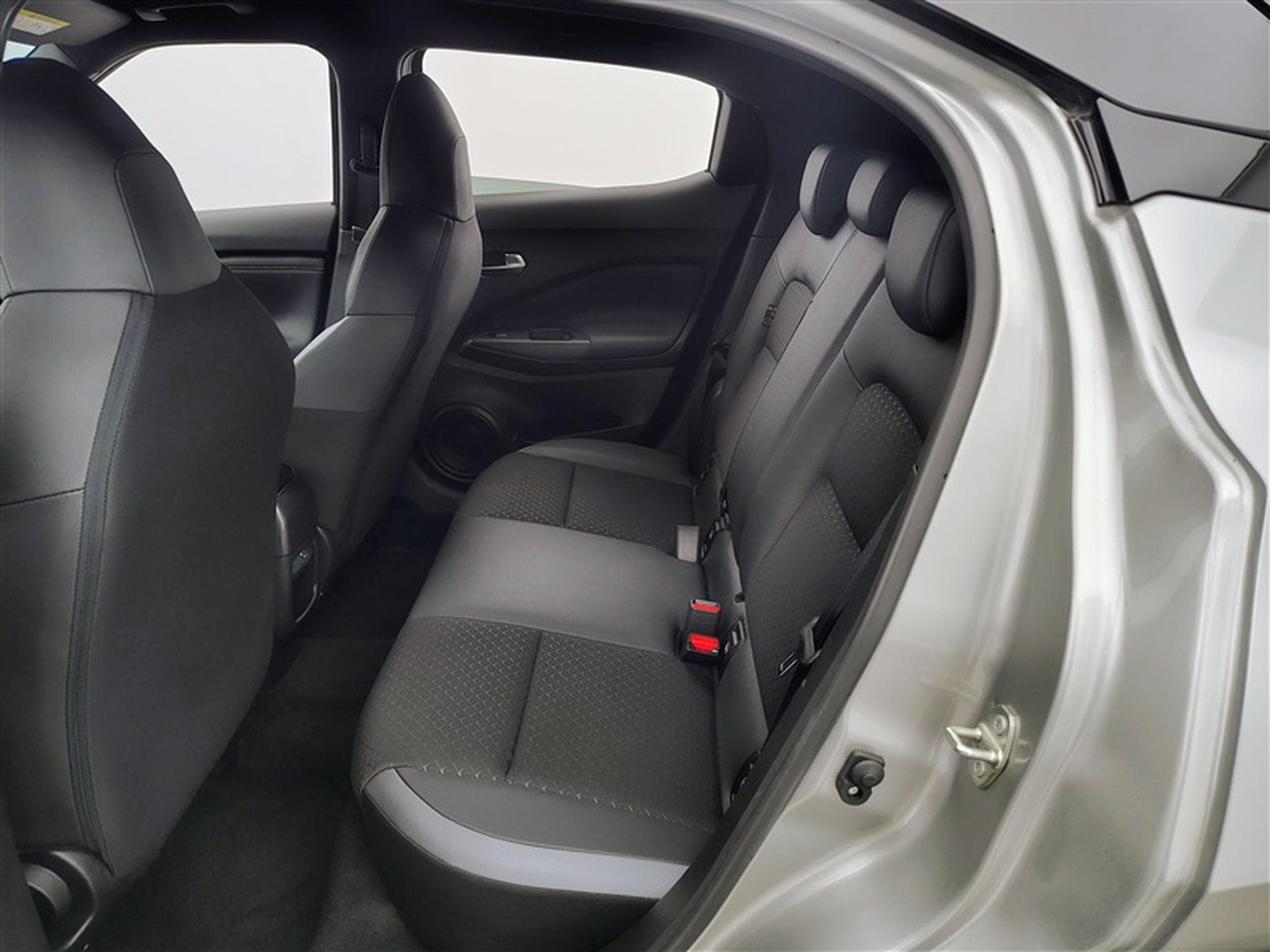 Nissan Juke Juke 1.6 Hybrid N-Connecta Navi / Led / PDC+Caméra (2024) - Photo 13