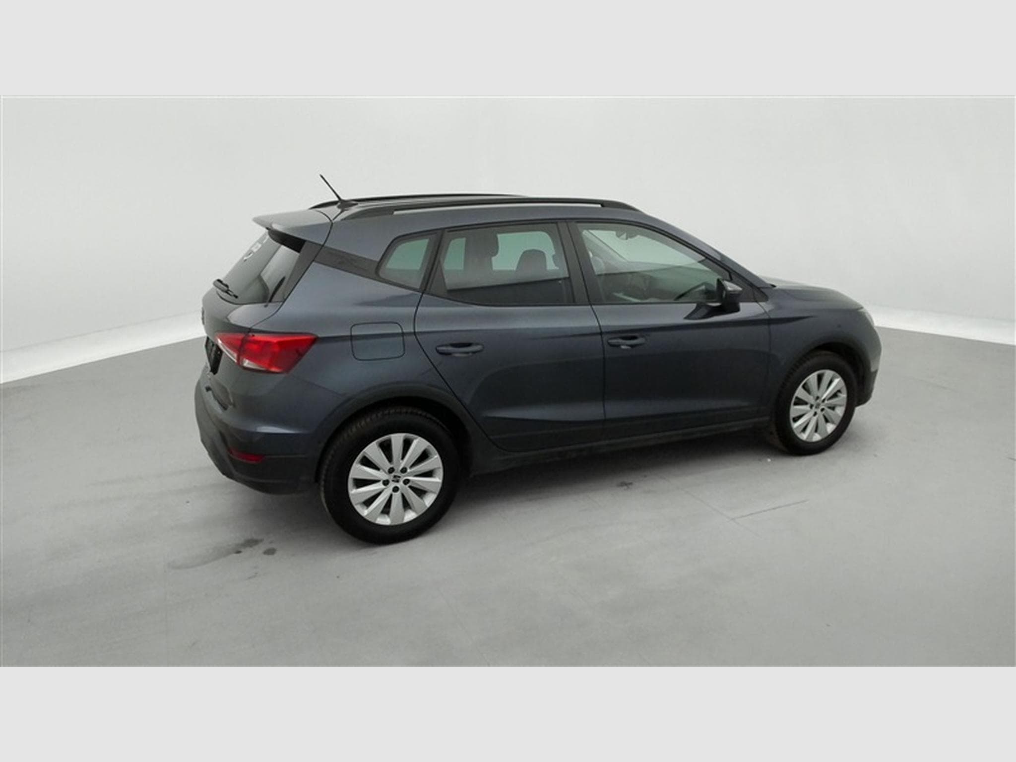 Seat Arona 1.0 TSI 40th Anniversary (2024) - Photo 24