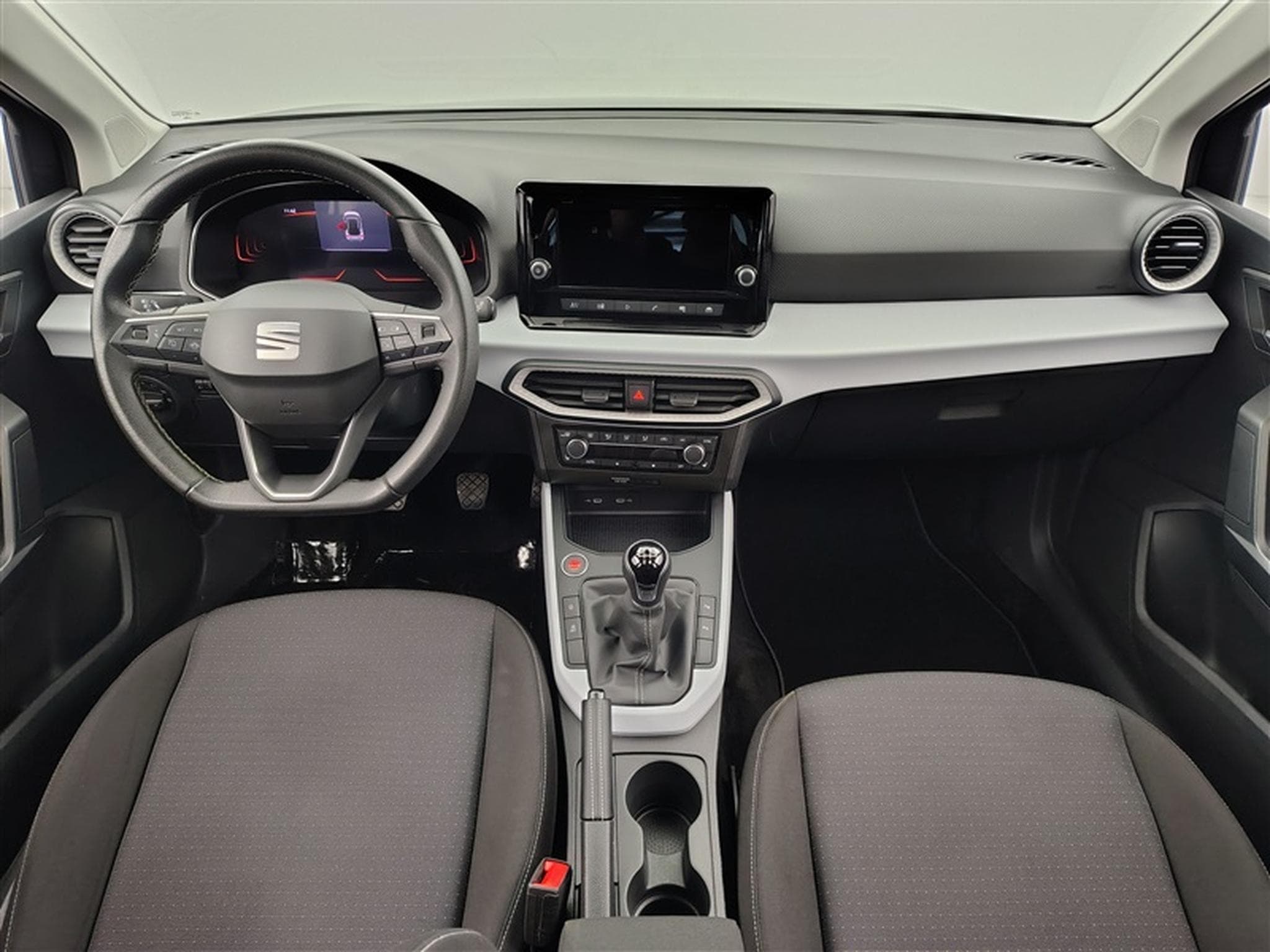 Seat Arona 1.0 TSI 40th Anniversary (2024) - Photo 8