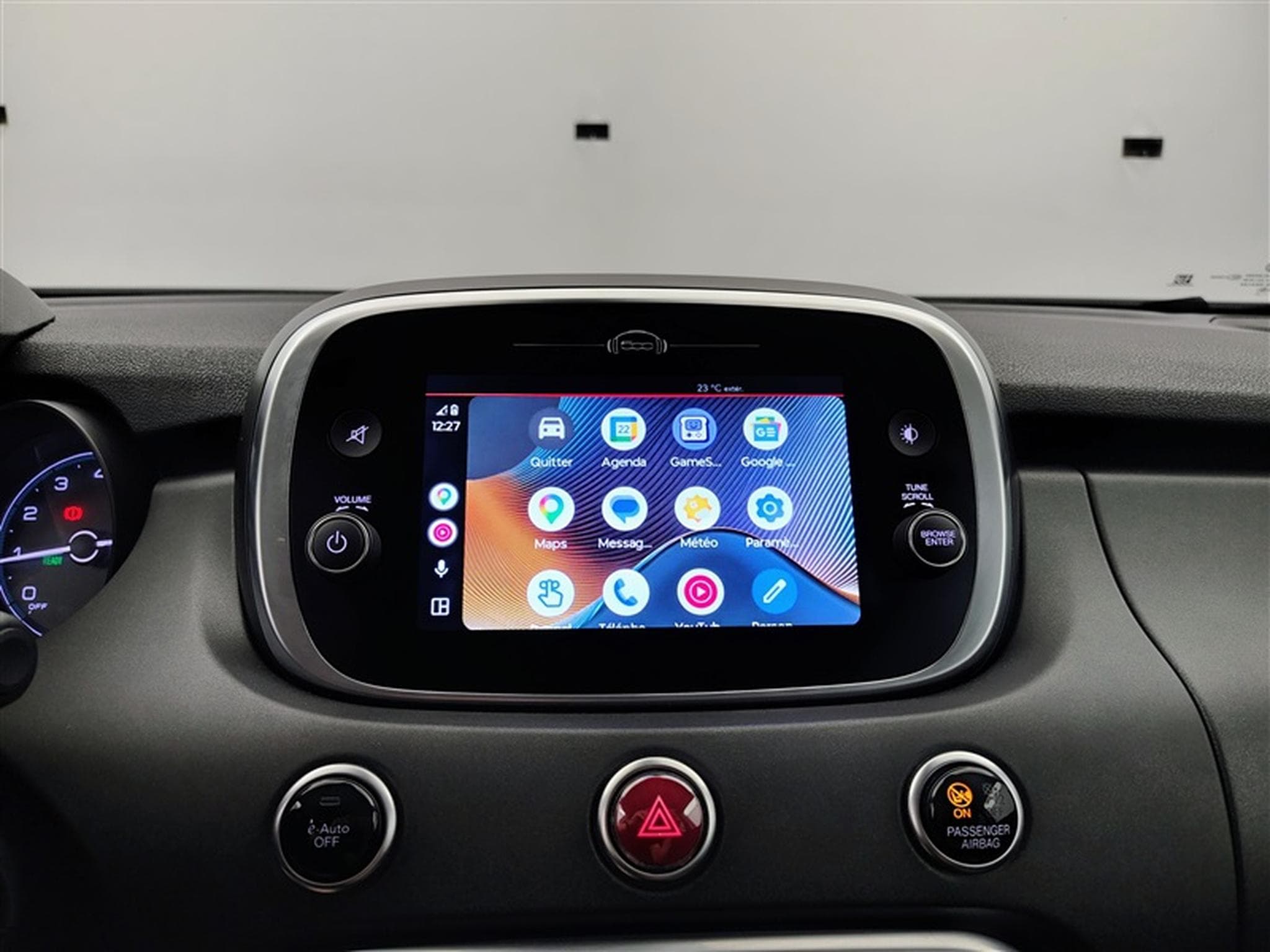 Fiat 500X 1.5 Hybrid DCT (2023) - Photo 19