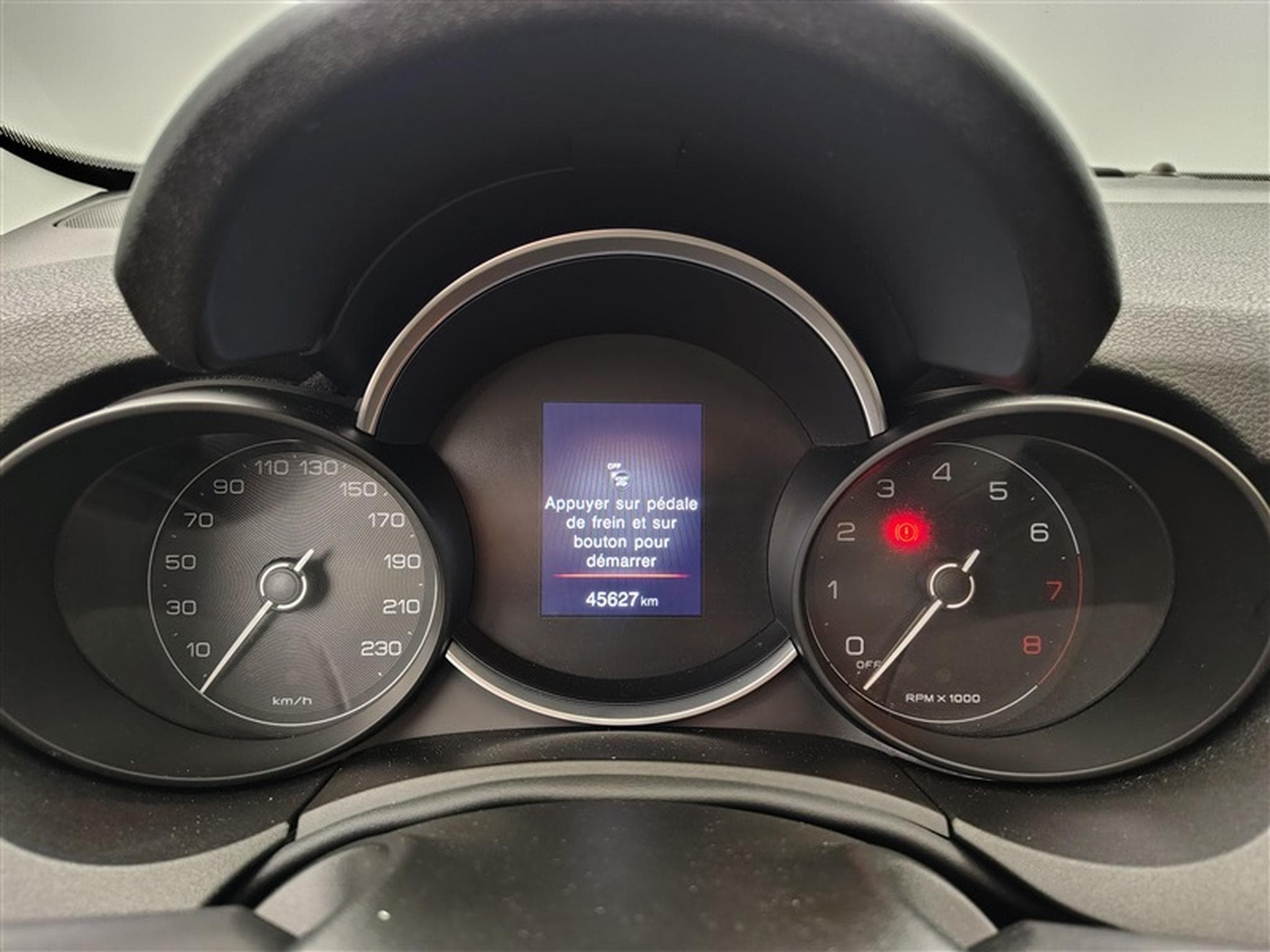 Fiat 500X 1.5 Hybrid DCT (2023) - Photo 9