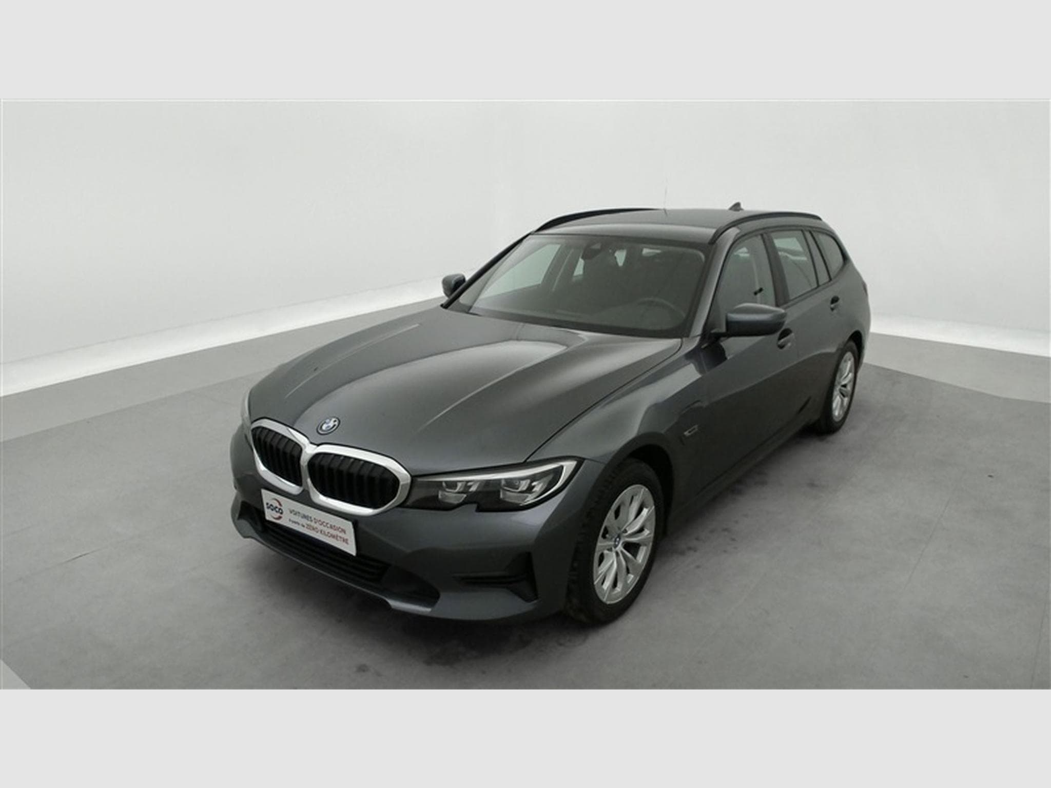 BMW 320 320eA PHEV Business NAVI/FULL LED/JA/PDC (2021) - Photo 1