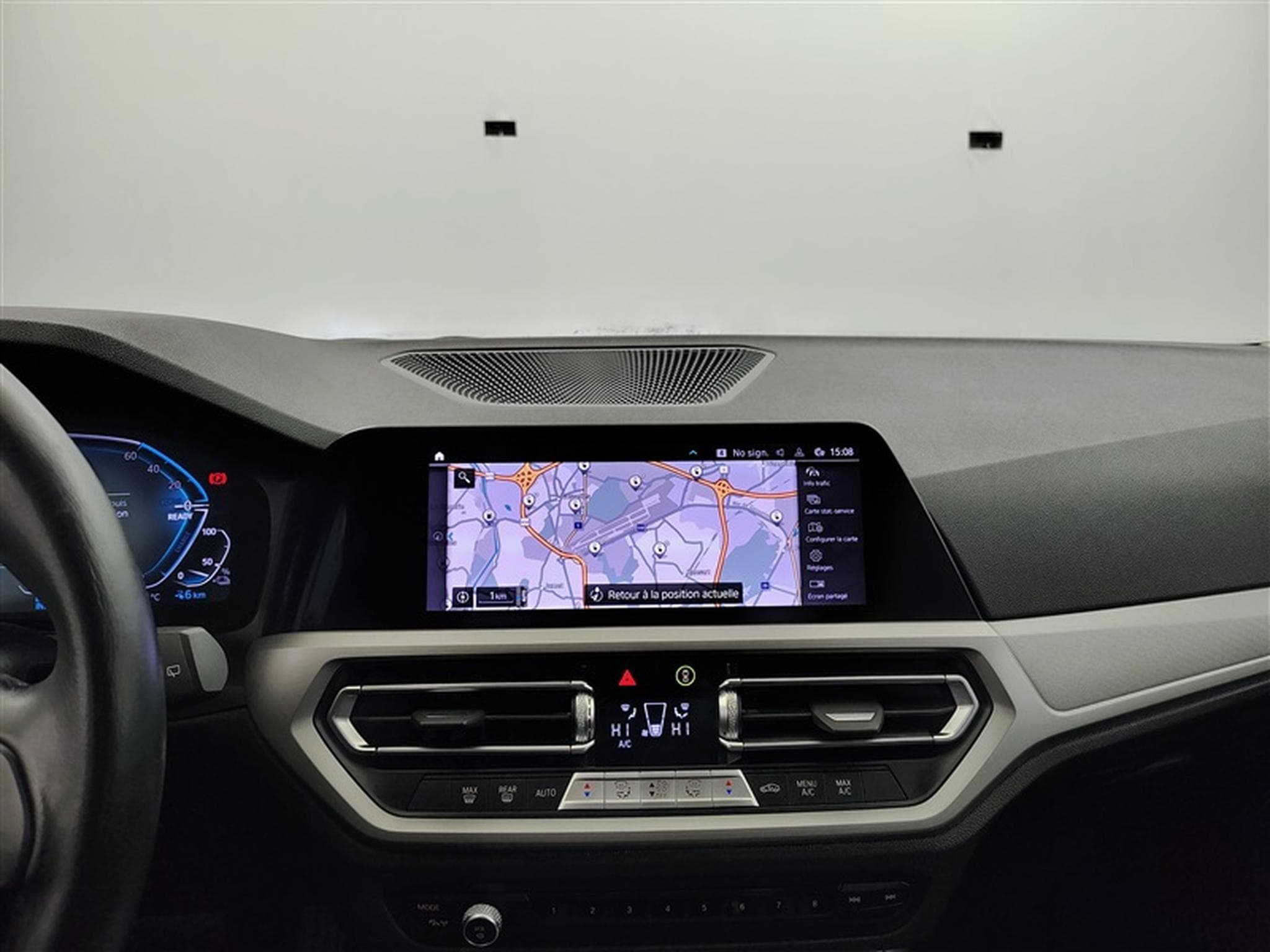BMW 320 320eA PHEV Business NAVI/FULL LED/JA/PDC (2021) - Photo 11