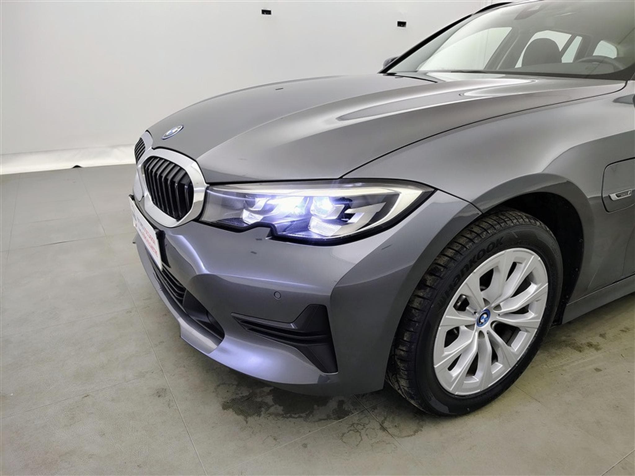 BMW 320 320eA PHEV Business NAVI/FULL LED/JA/PDC (2021) - Photo 15