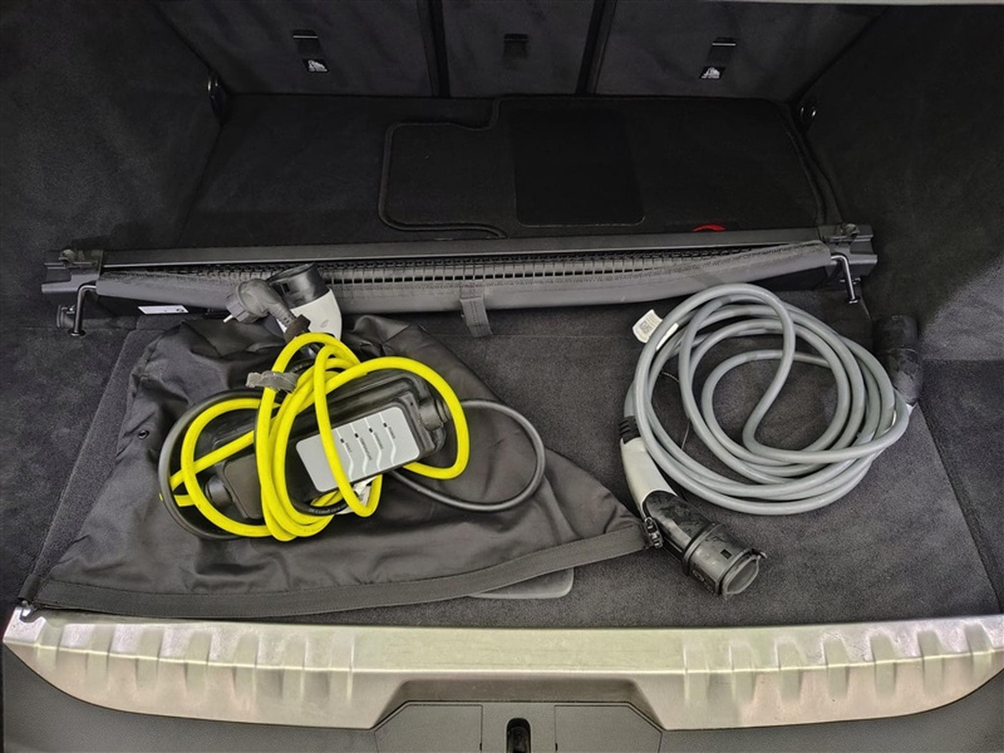BMW 320 320eA PHEV Business NAVI/FULL LED/JA/PDC (2021) - Photo 21