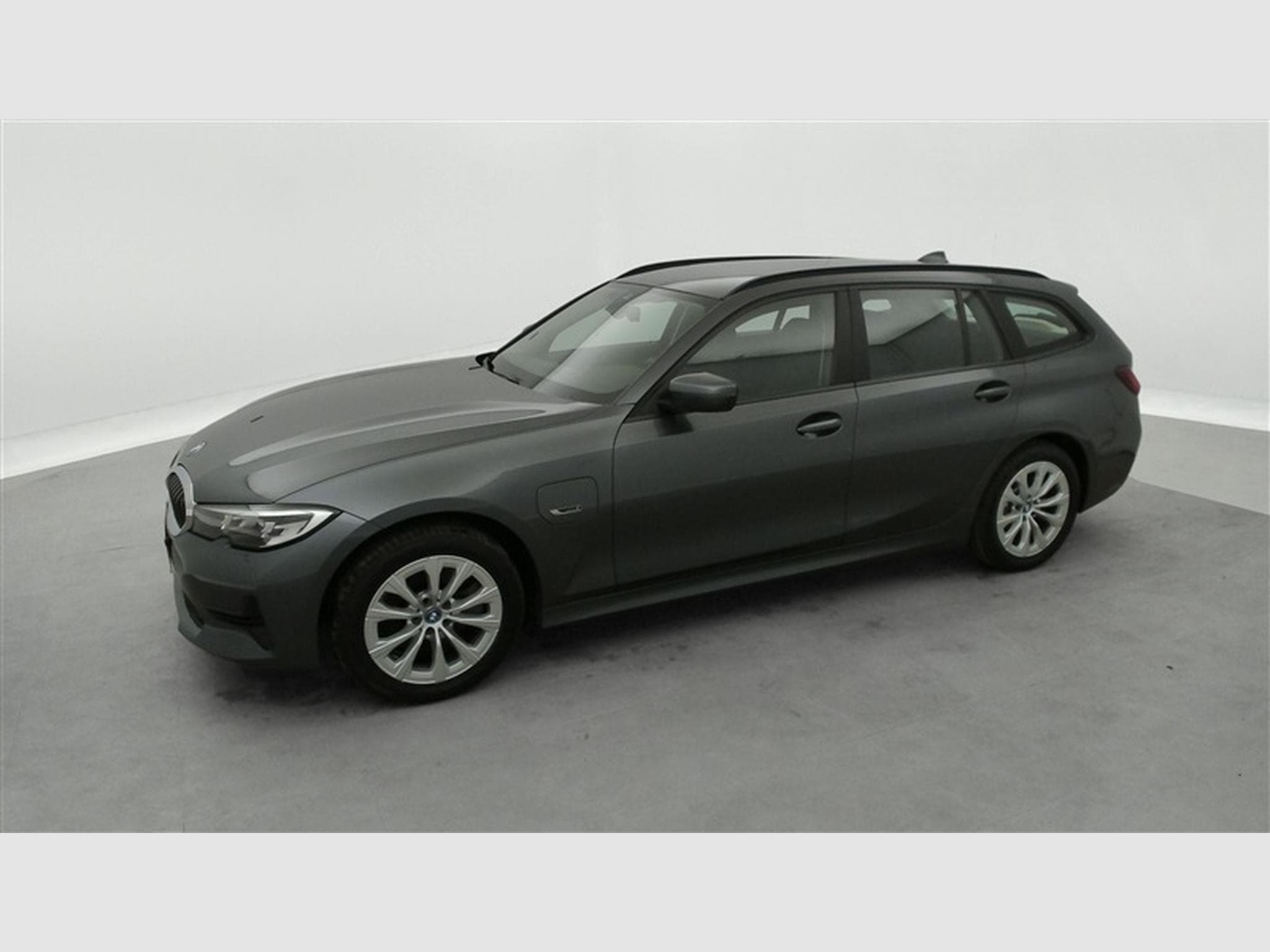 BMW 320 320eA PHEV Business NAVI/FULL LED/JA/PDC (2021) - Photo 24